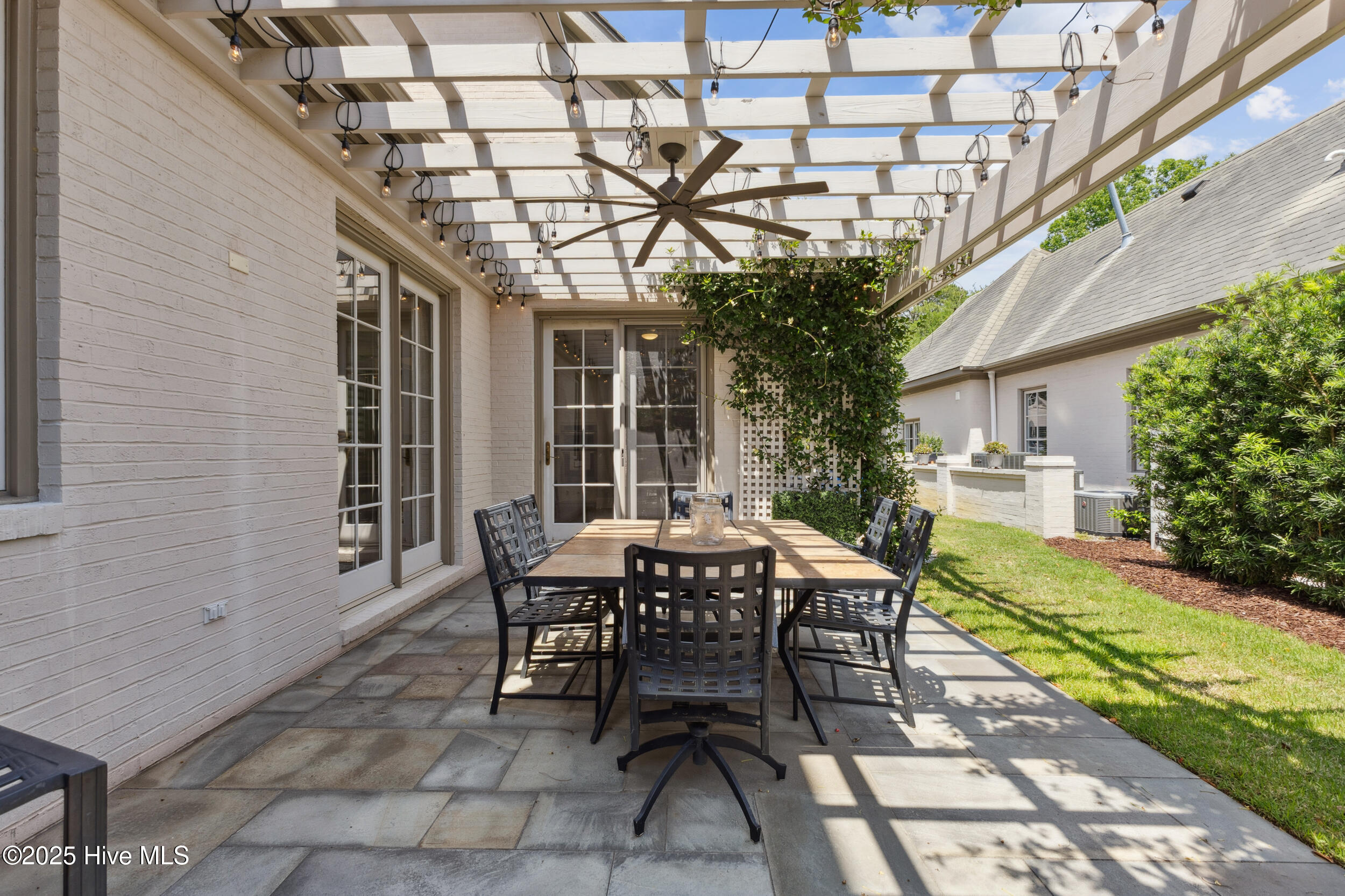 1814 Mews Drive