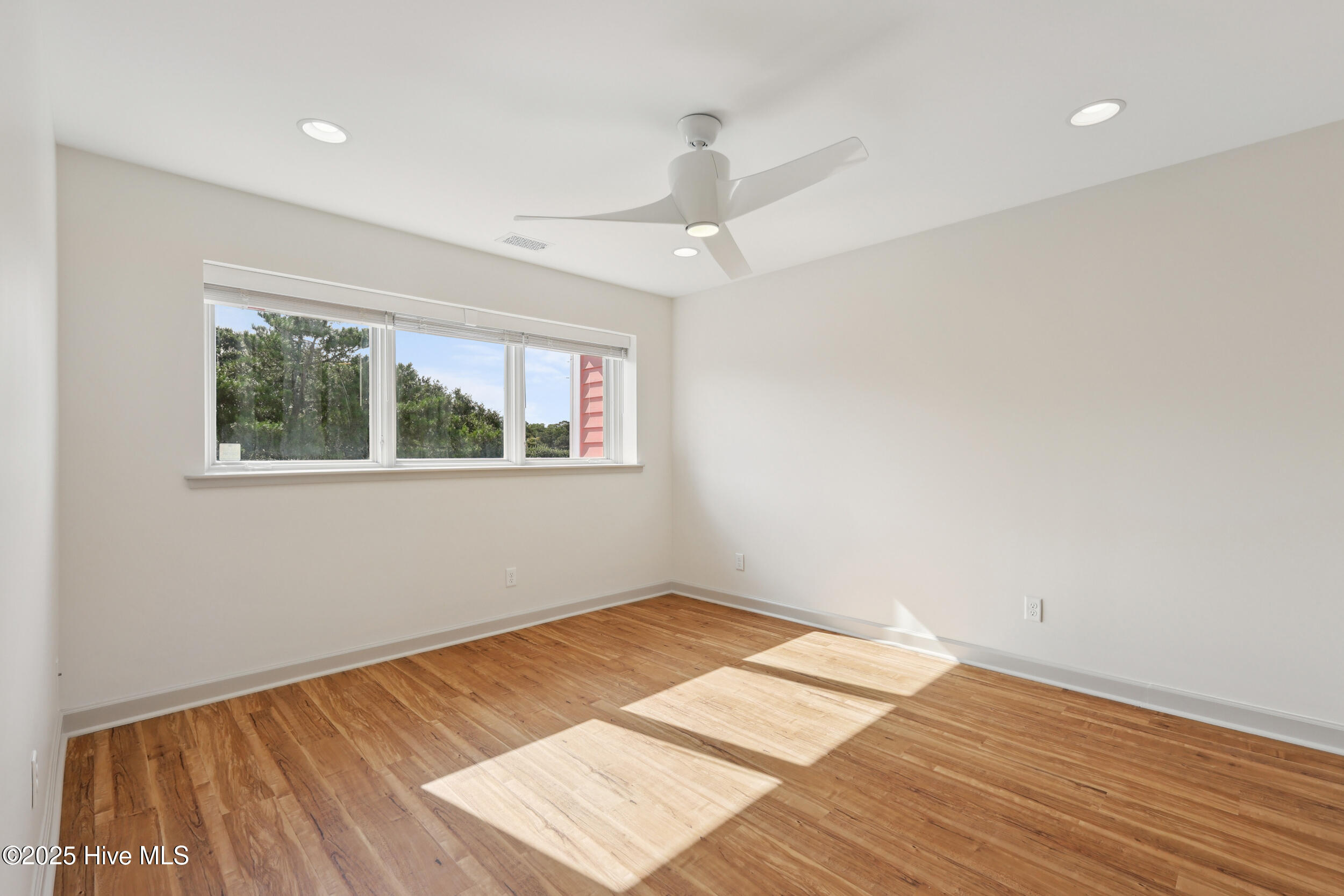 1904 Sand Dollar Court