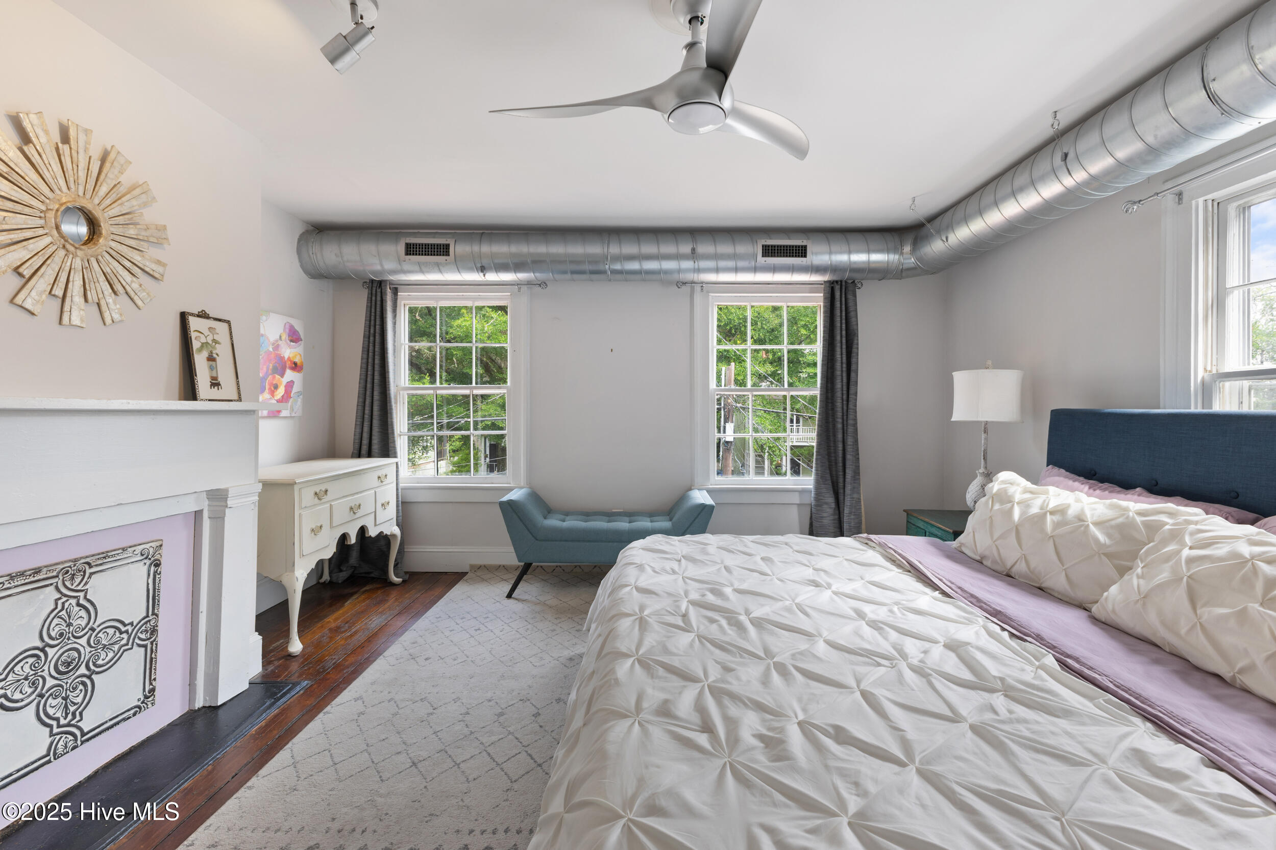 418 S 4th Street