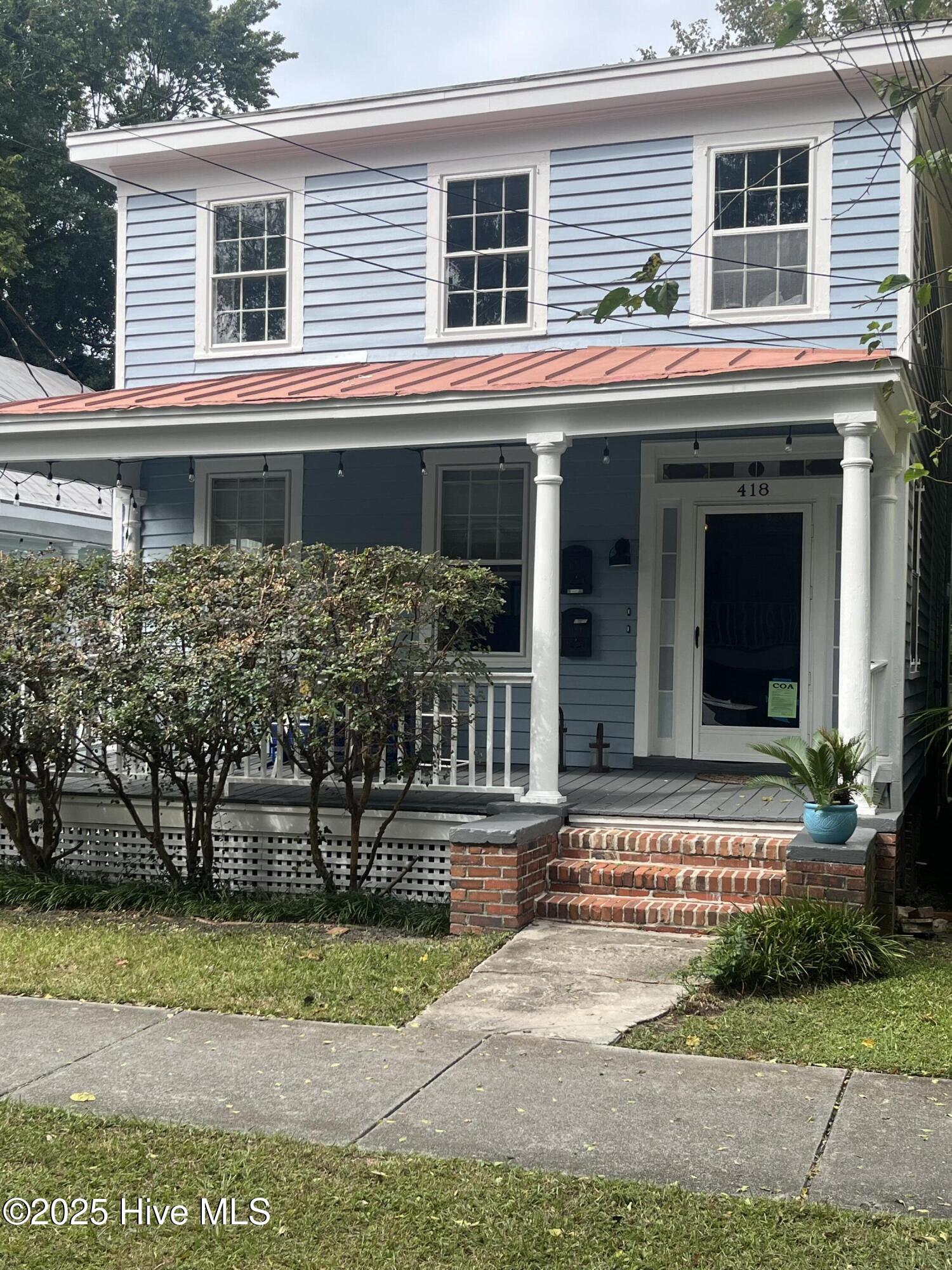 418 S 4th Street