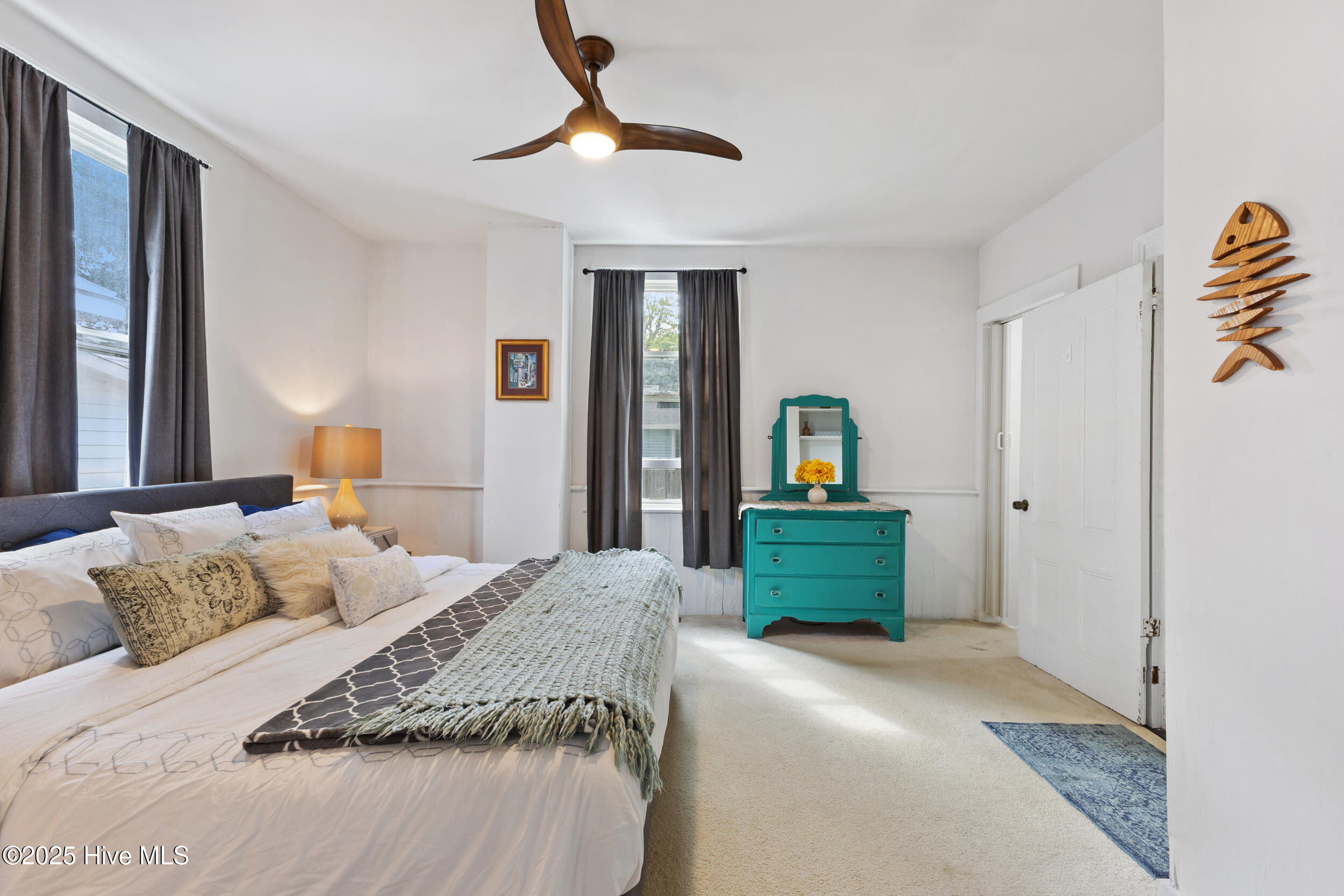 418 S 4th Street