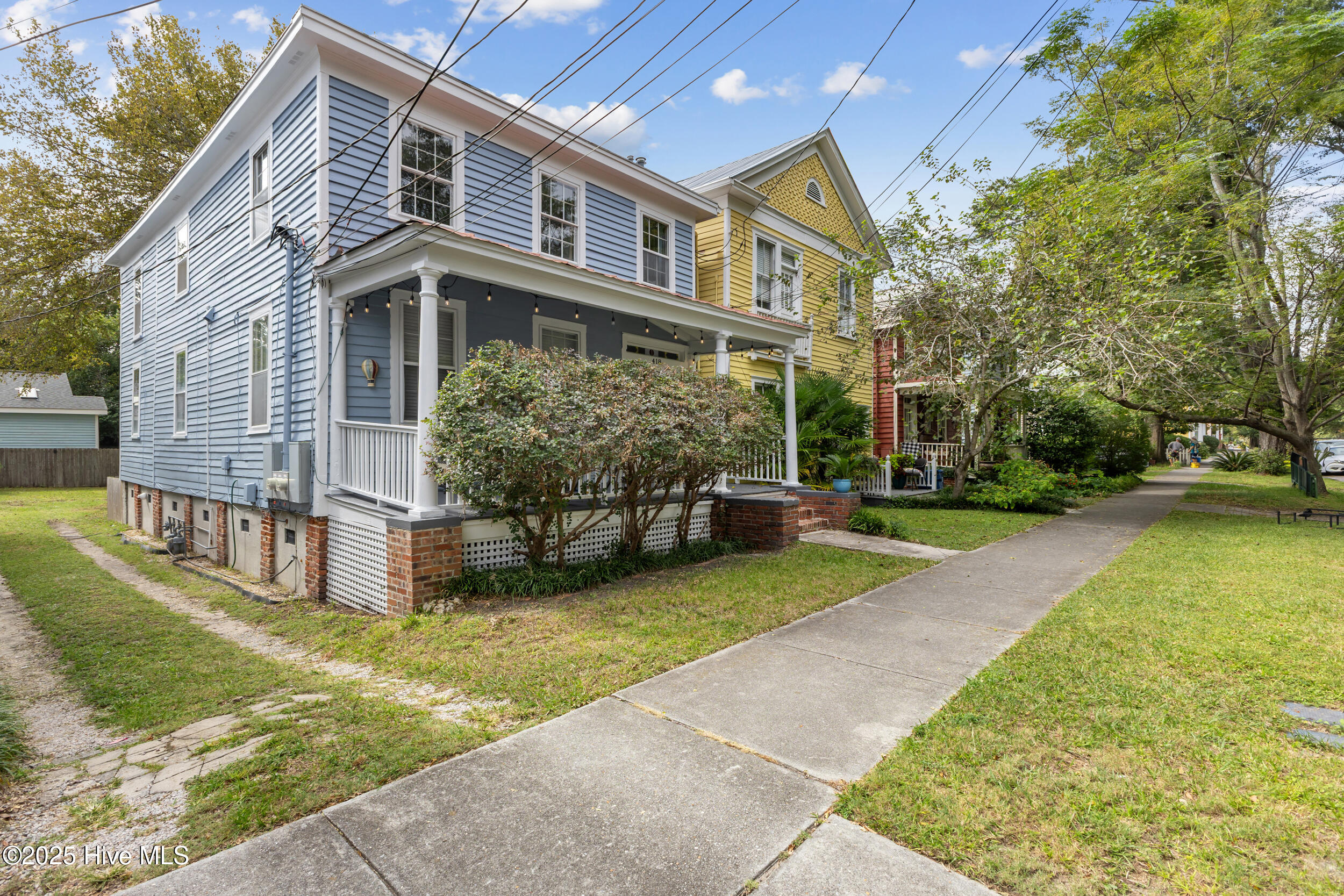 418 S 4th Street