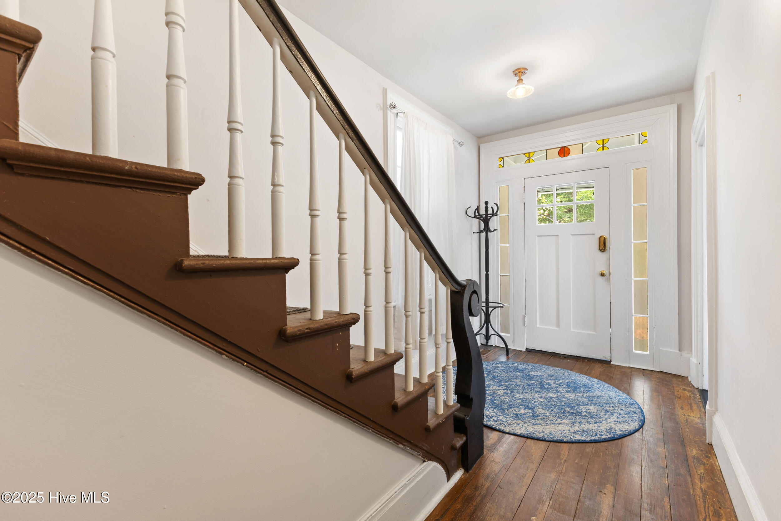 418 S 4th Street