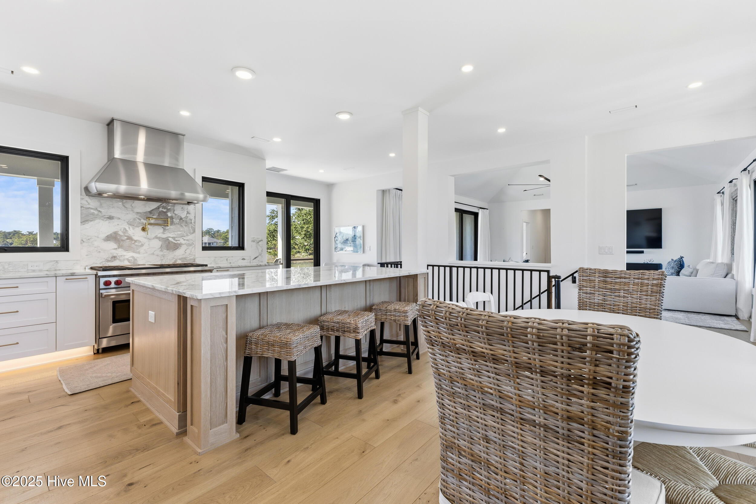 808 Inlet View Drive