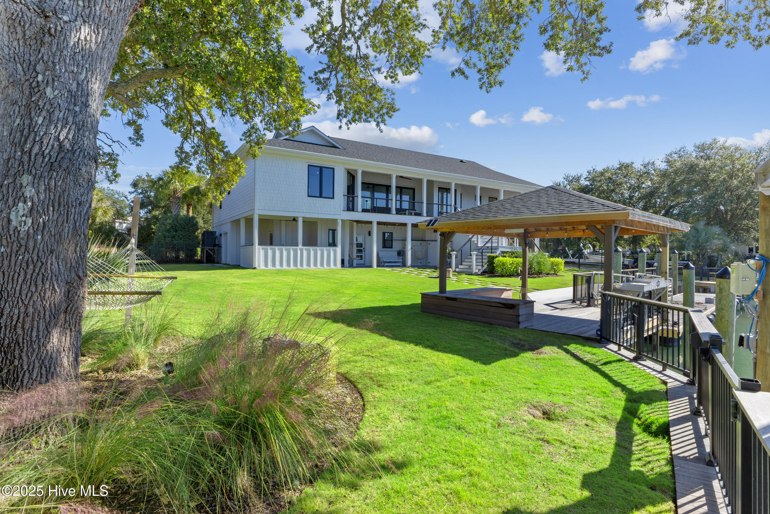 808 Inlet View Drive