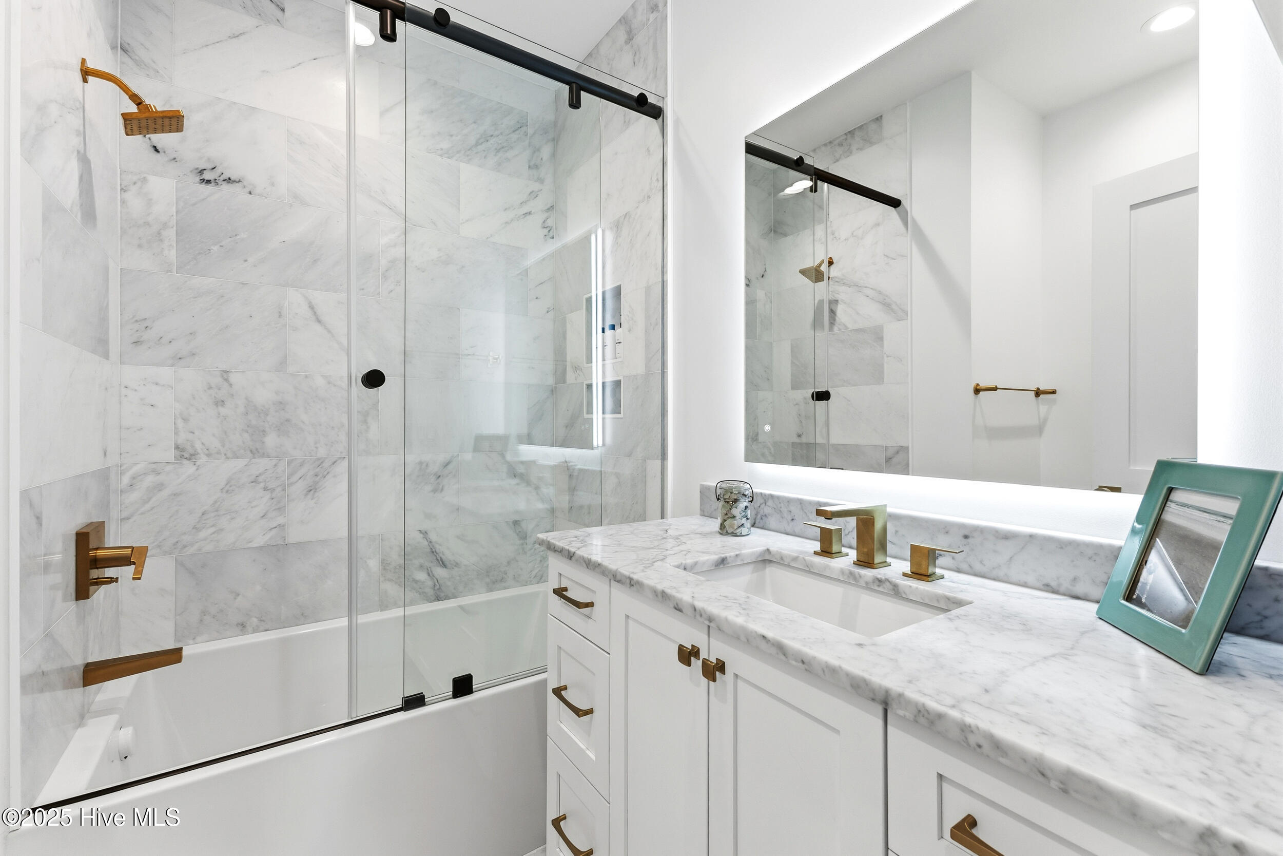 808 Inlet View Drive