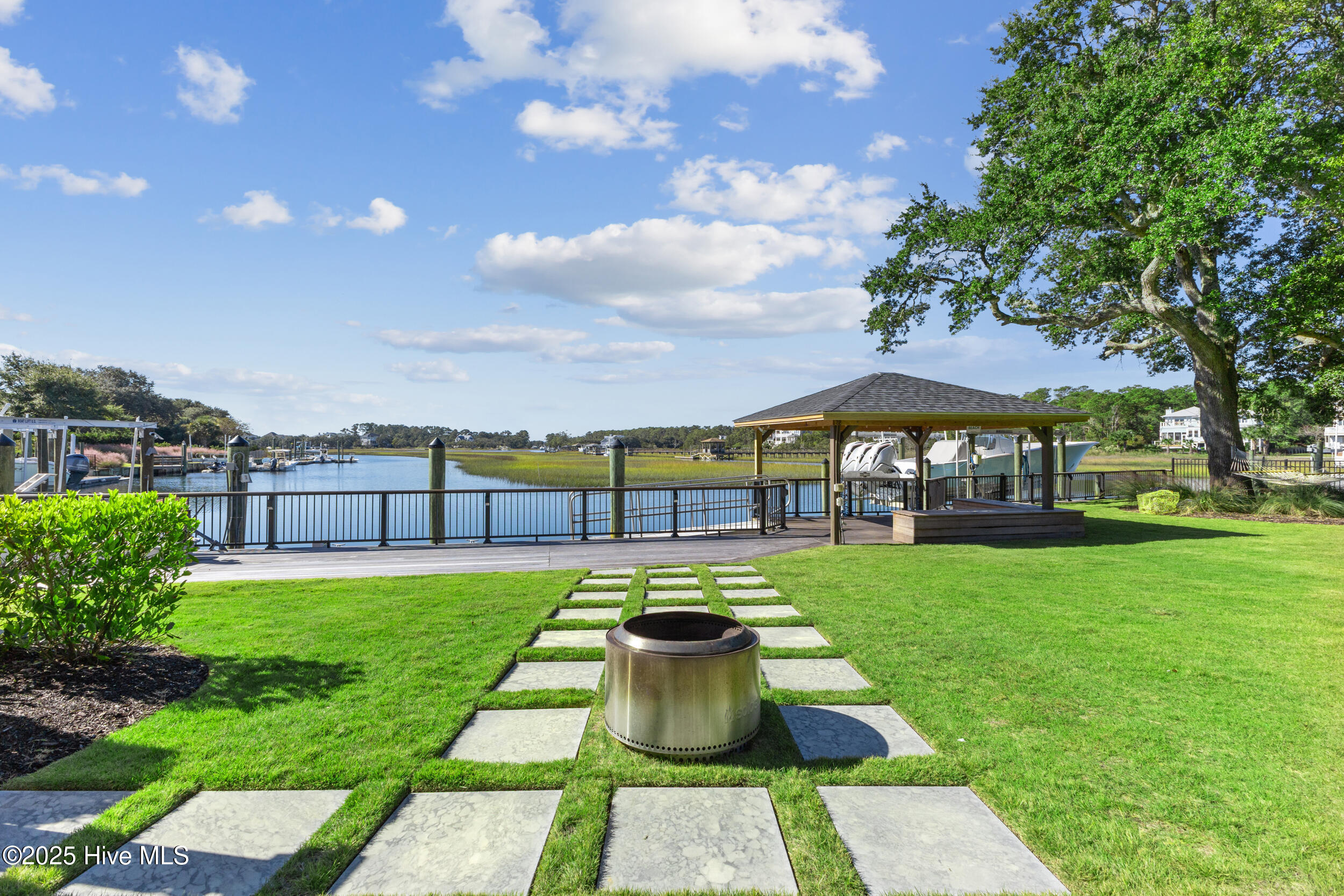 808 Inlet View Drive