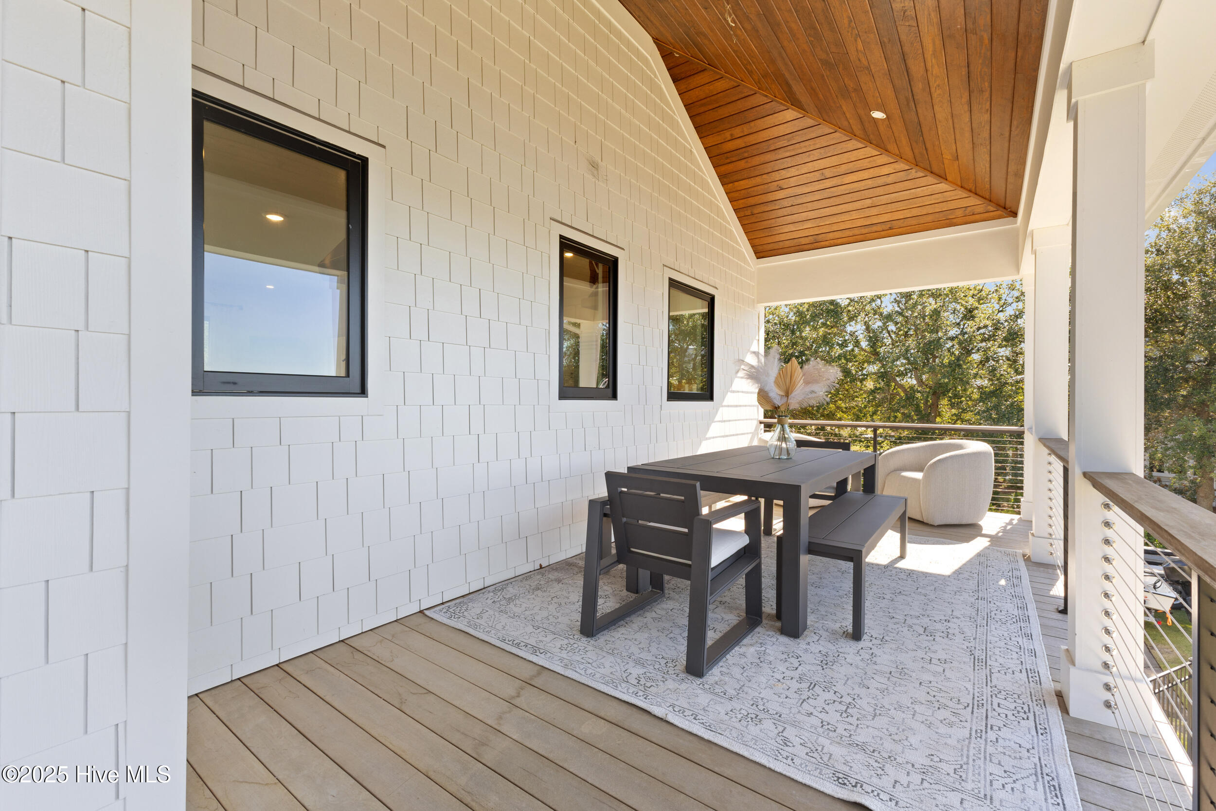 808 Inlet View Drive