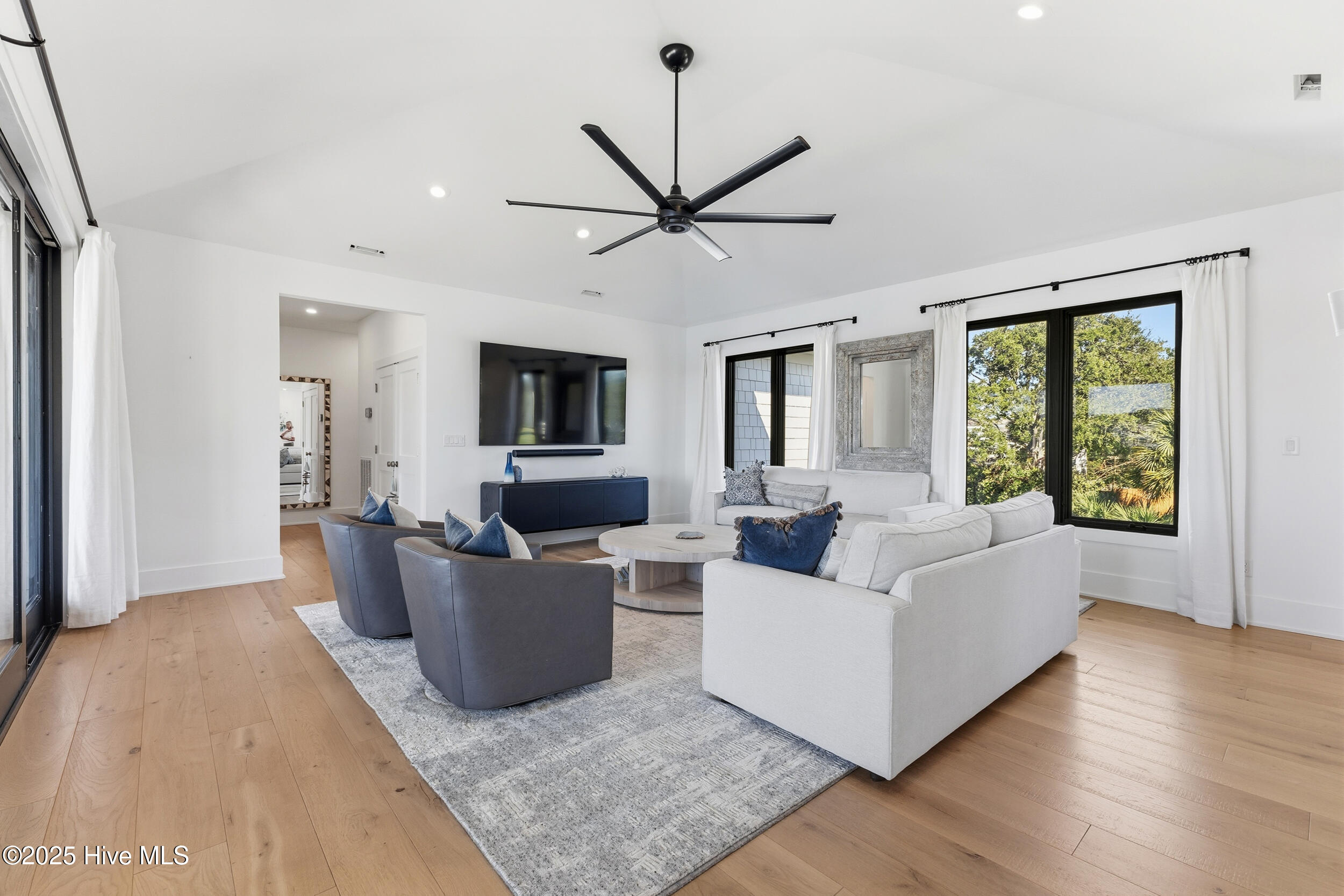 808 Inlet View Drive