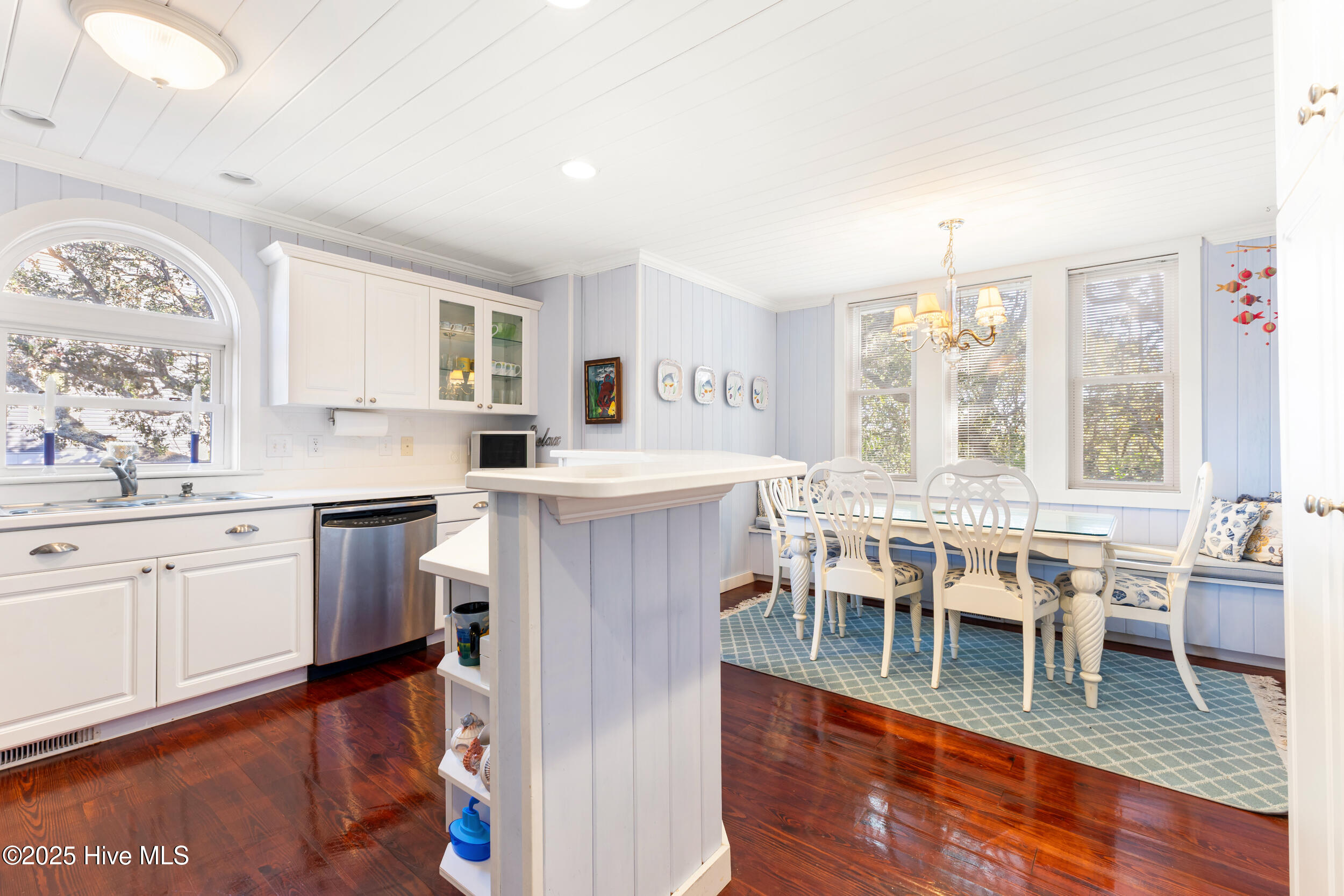 460 N Anderson Boulevard