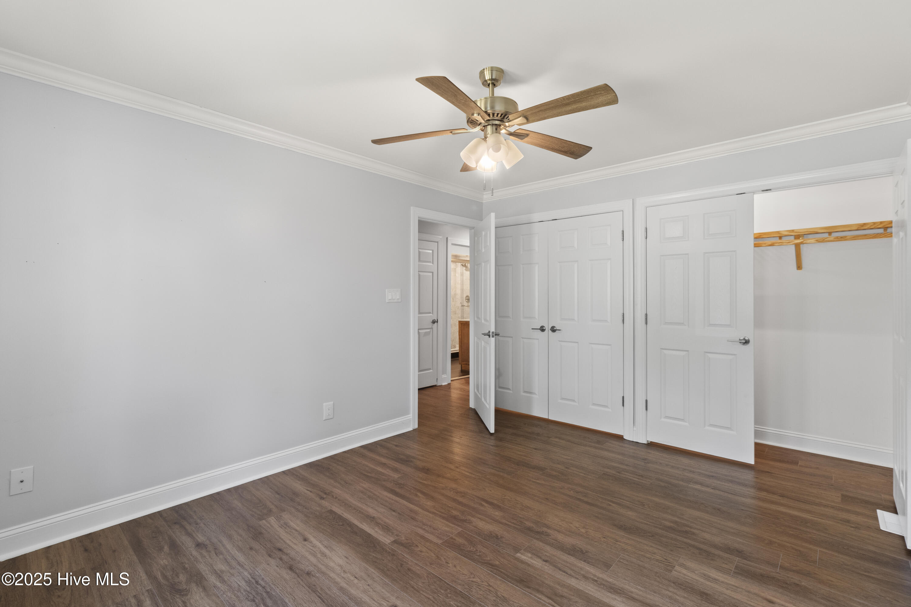 995 Chadwick Shores Drive