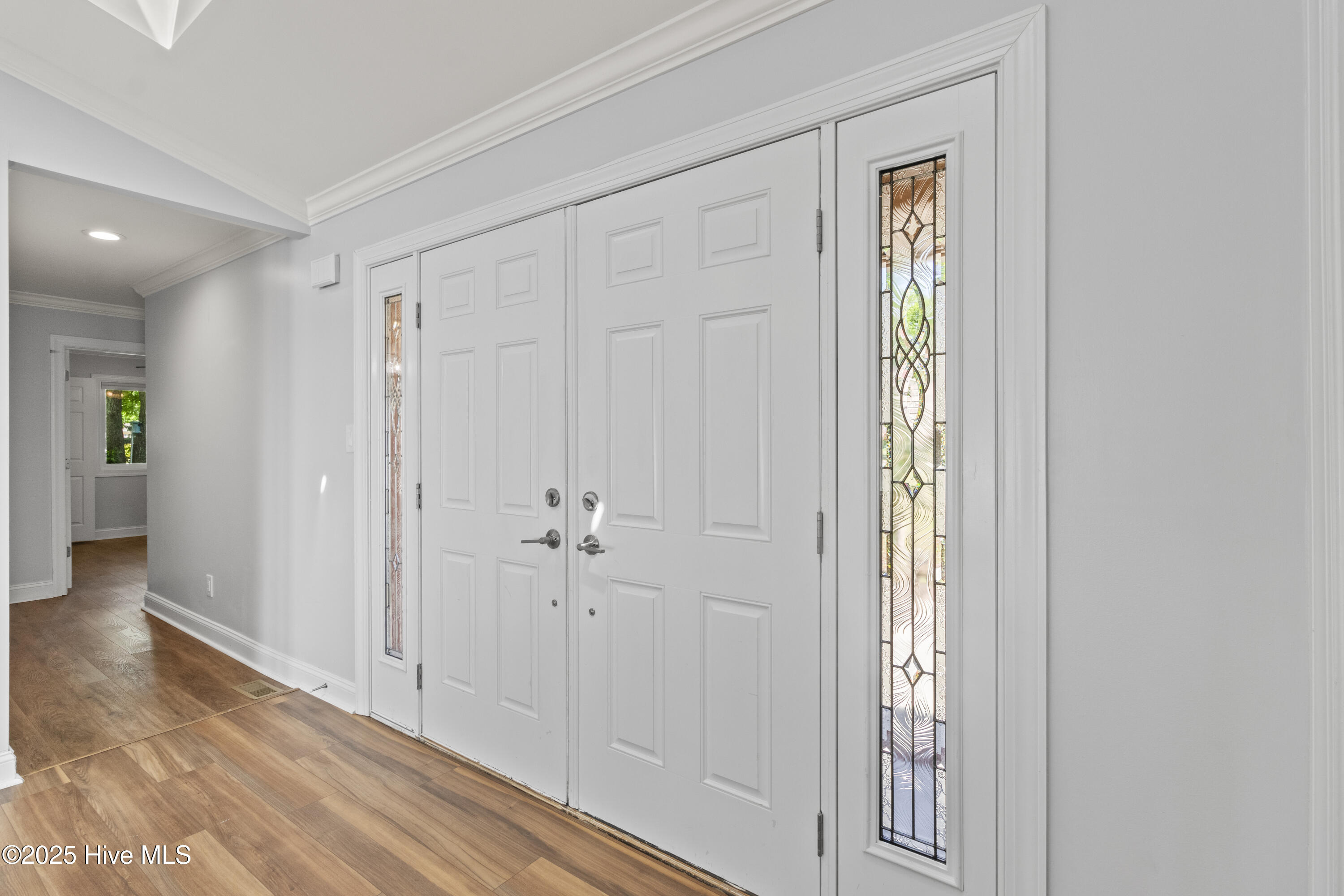 995 Chadwick Shores Drive