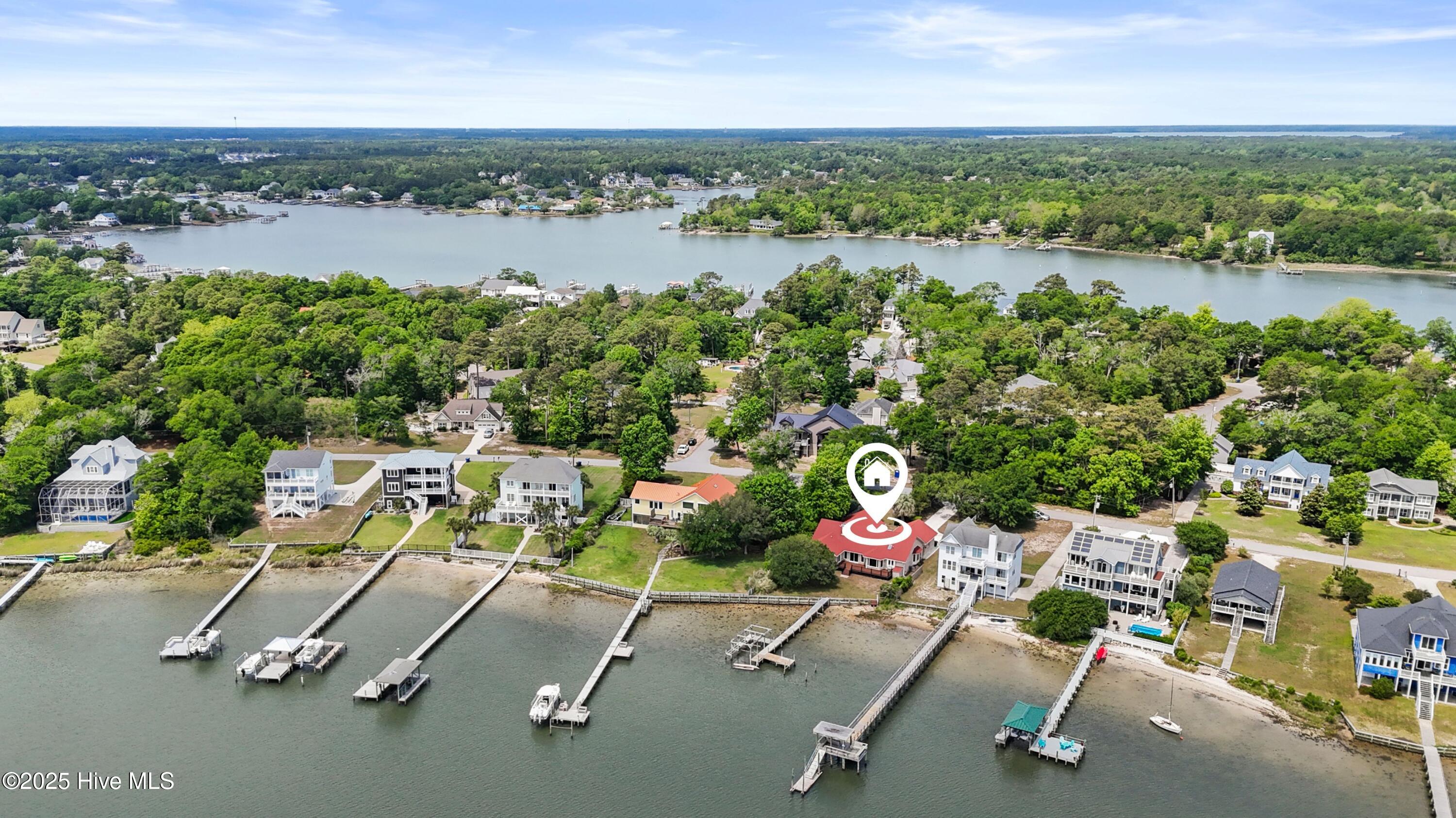 995 Chadwick Shores Drive