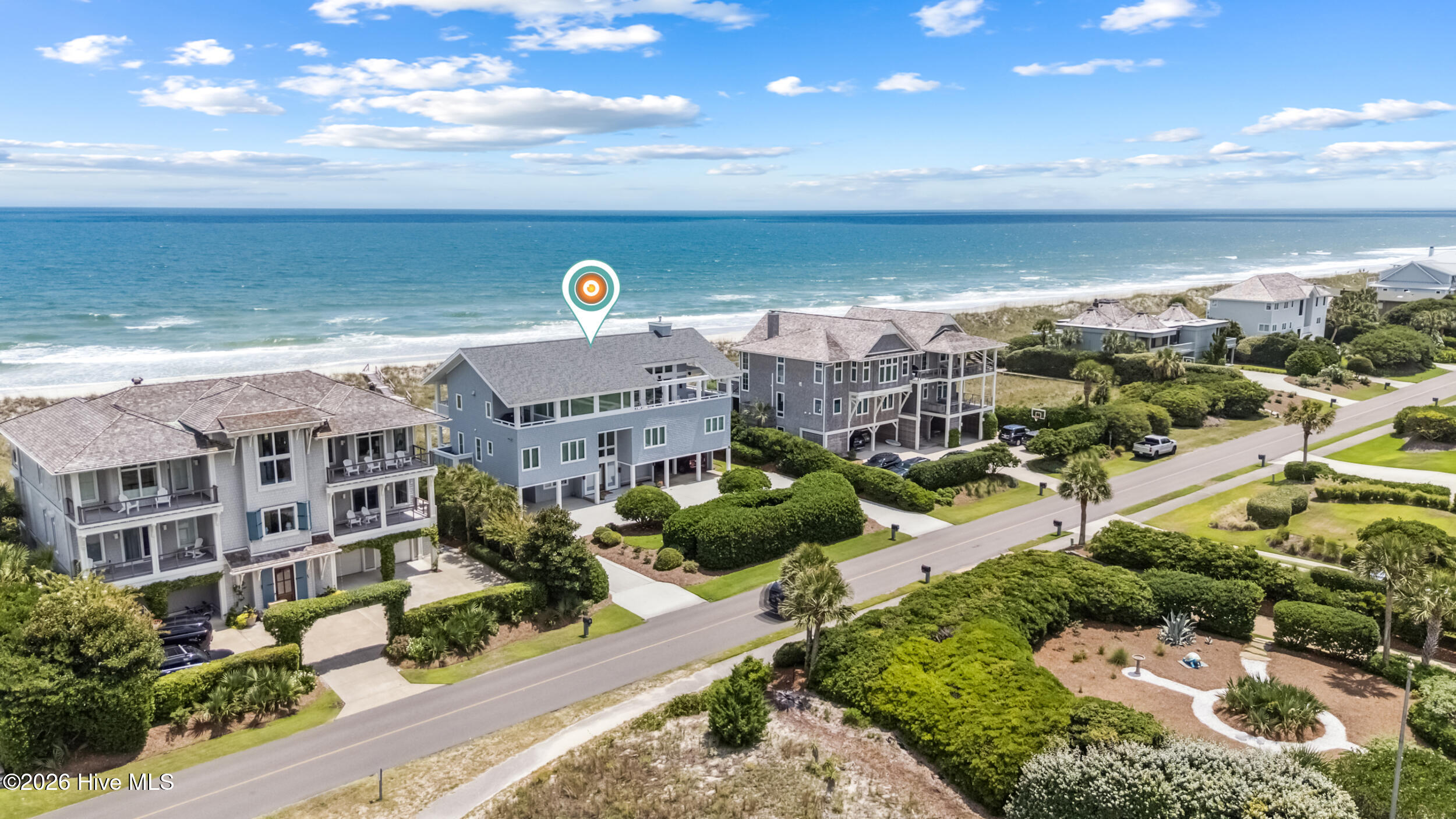 8 Beach Road S