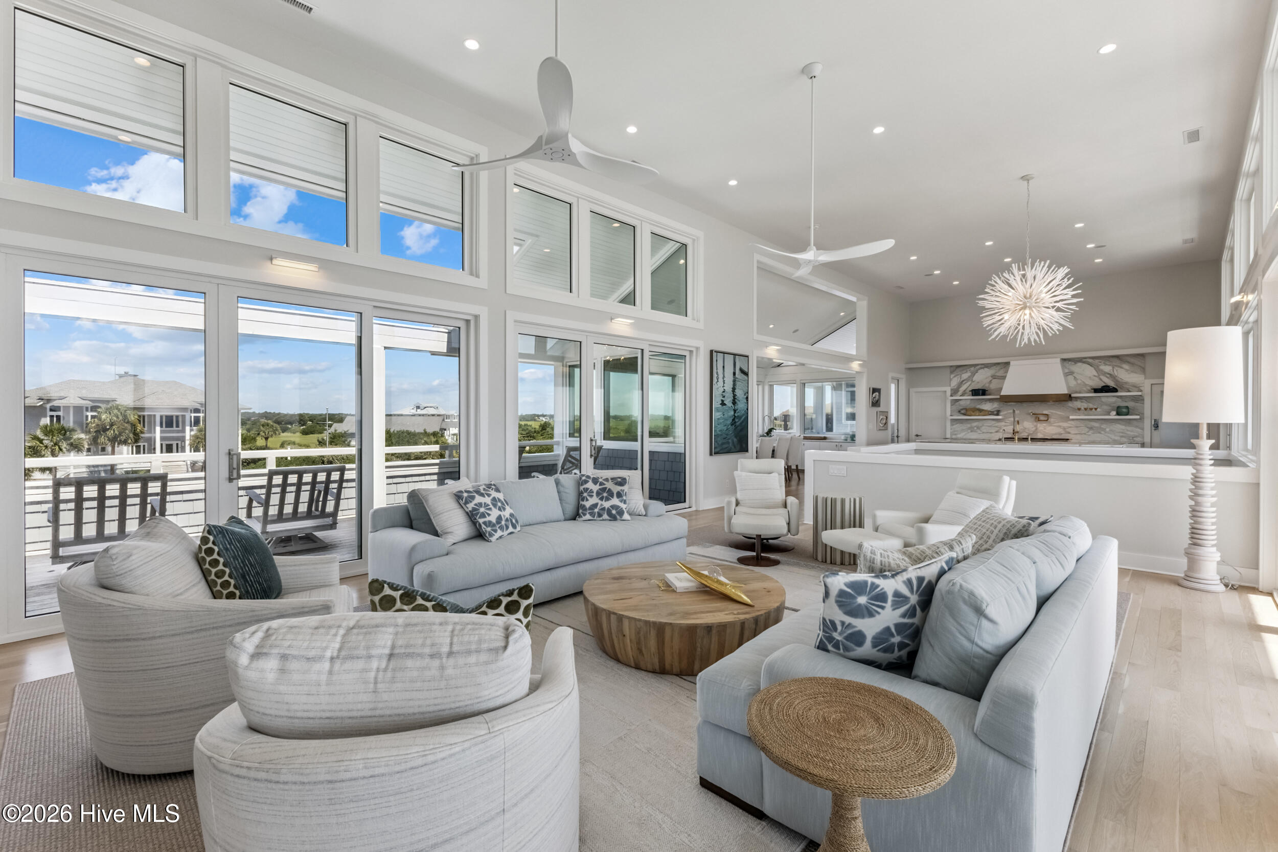 8 Beach Road S