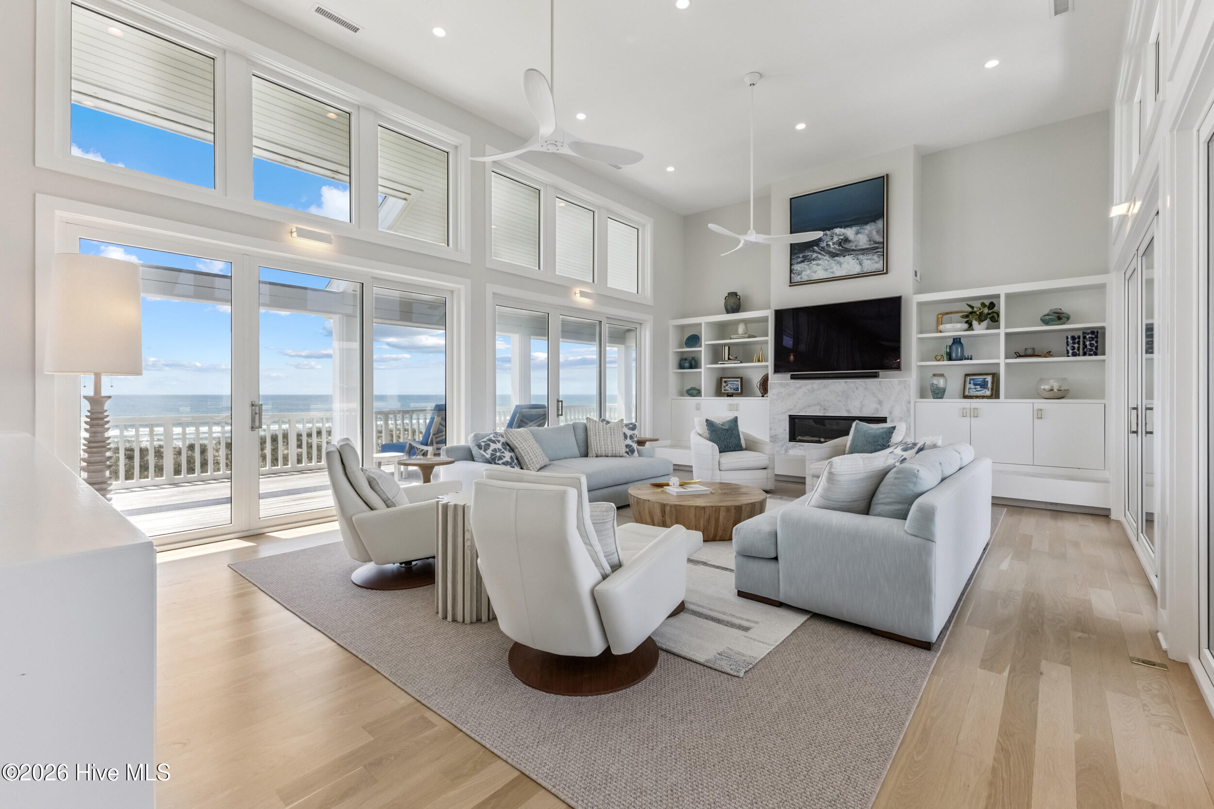 8 Beach Road S