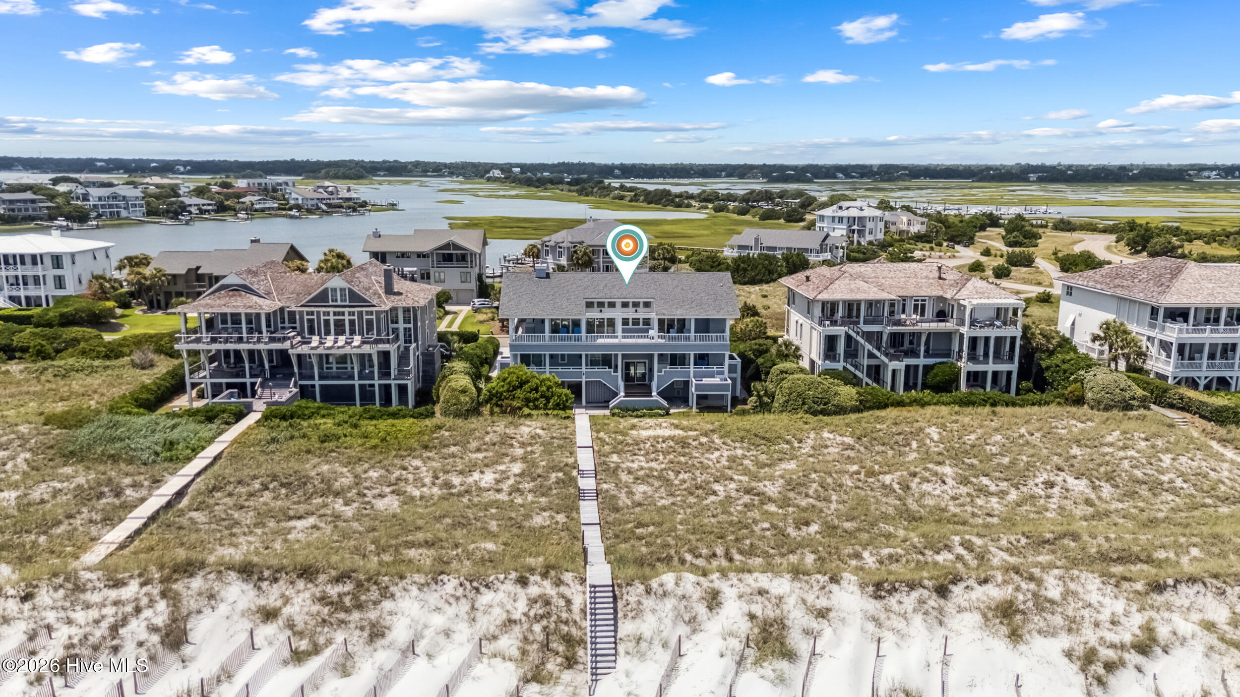 8 Beach Road S