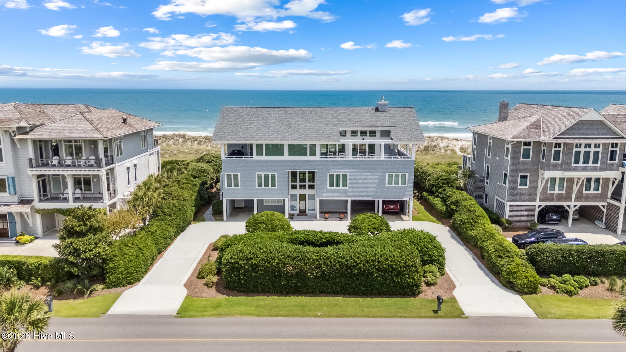 8 Beach Road S