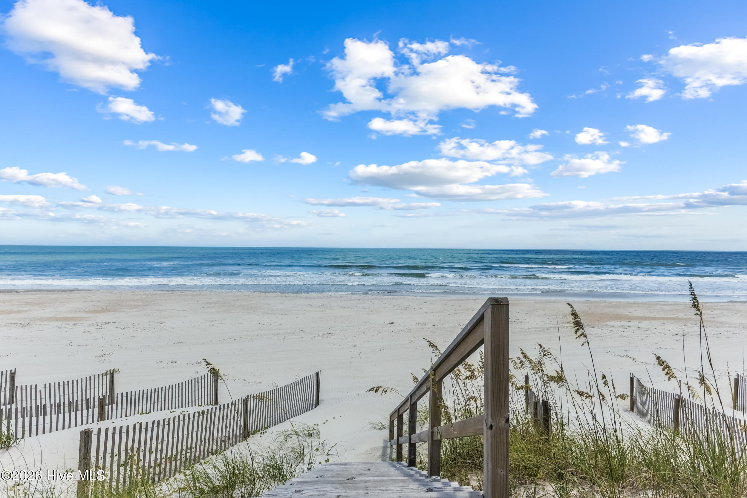 8 Beach Road S