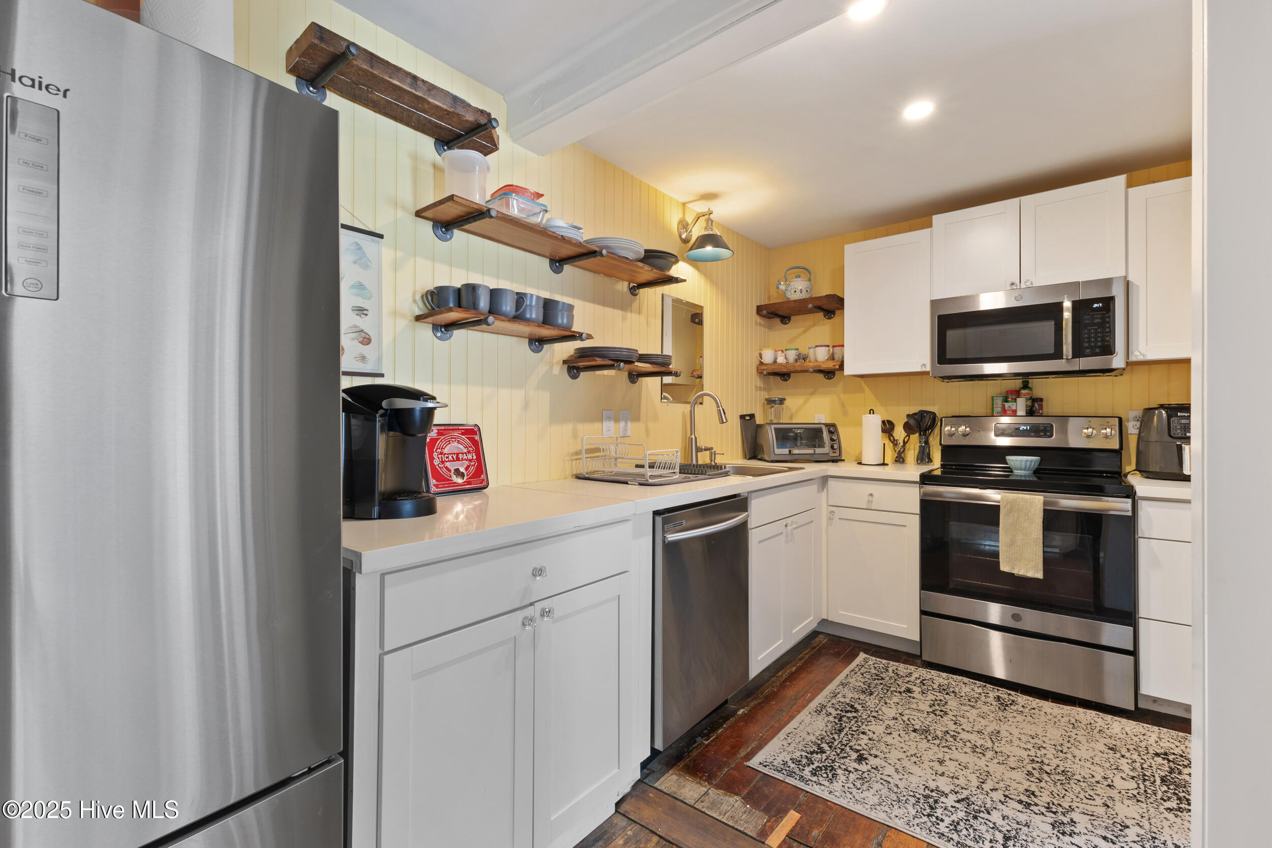 418 S 4th Street