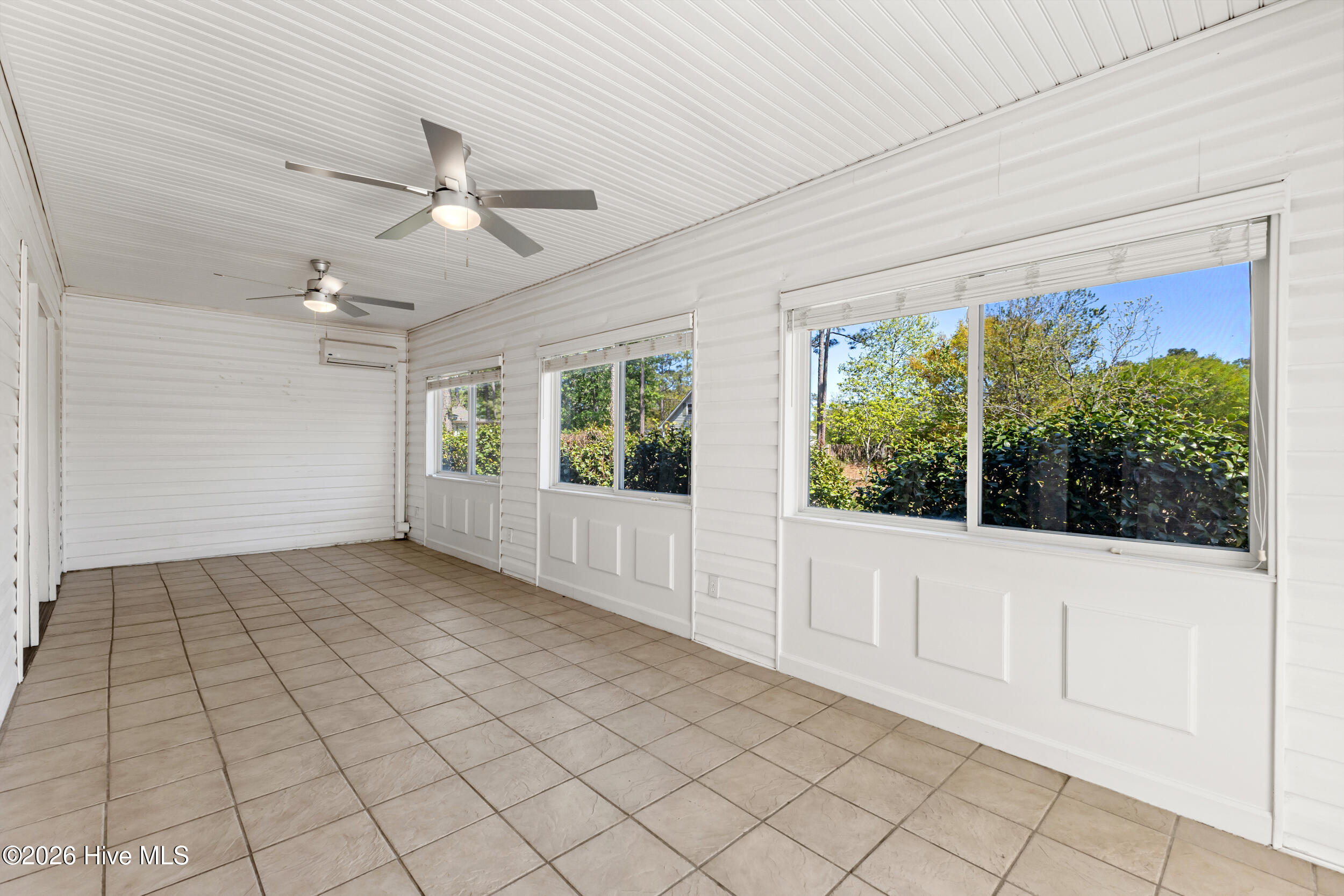 137 River Oaks Drive