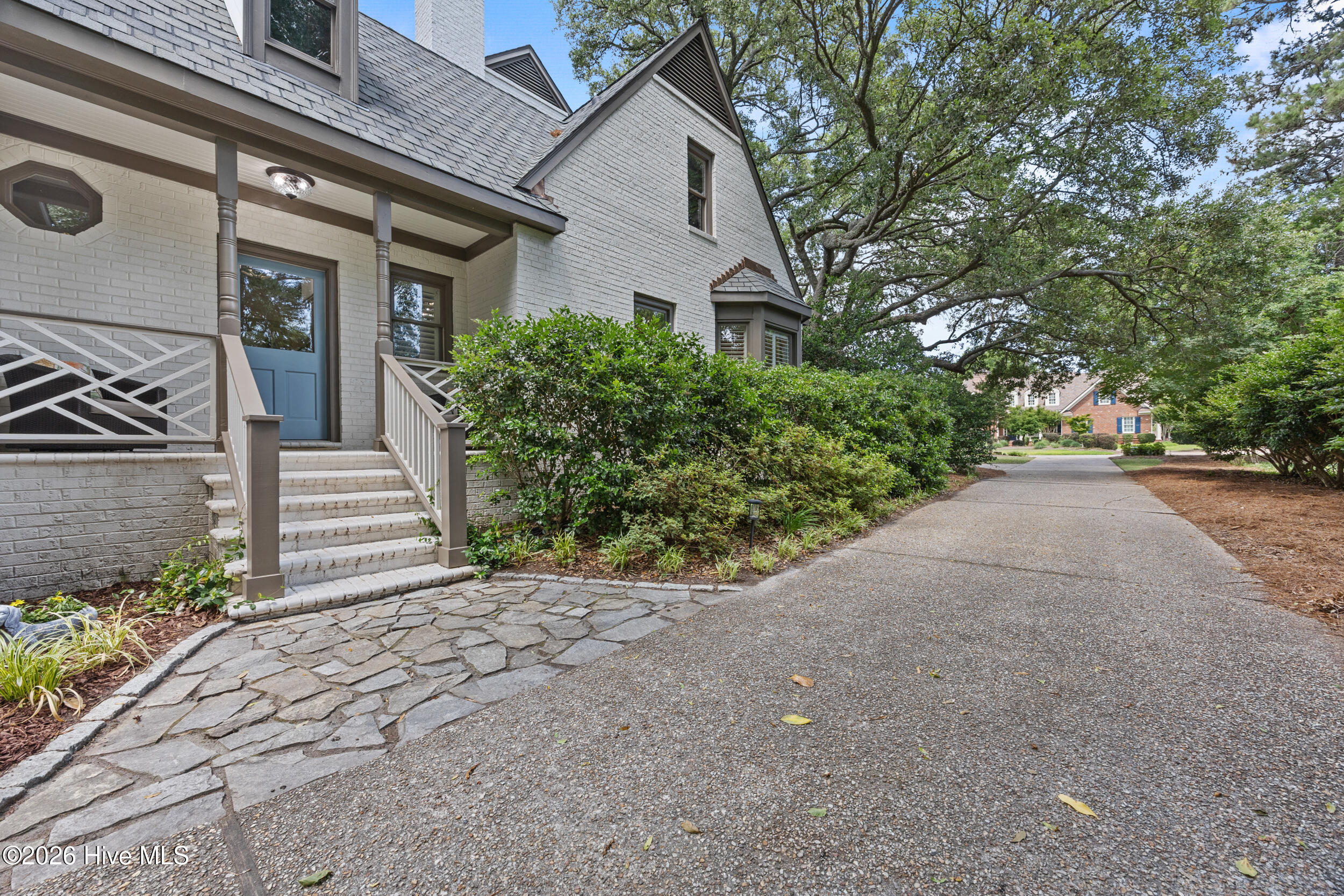 1180 Arboretum Drive