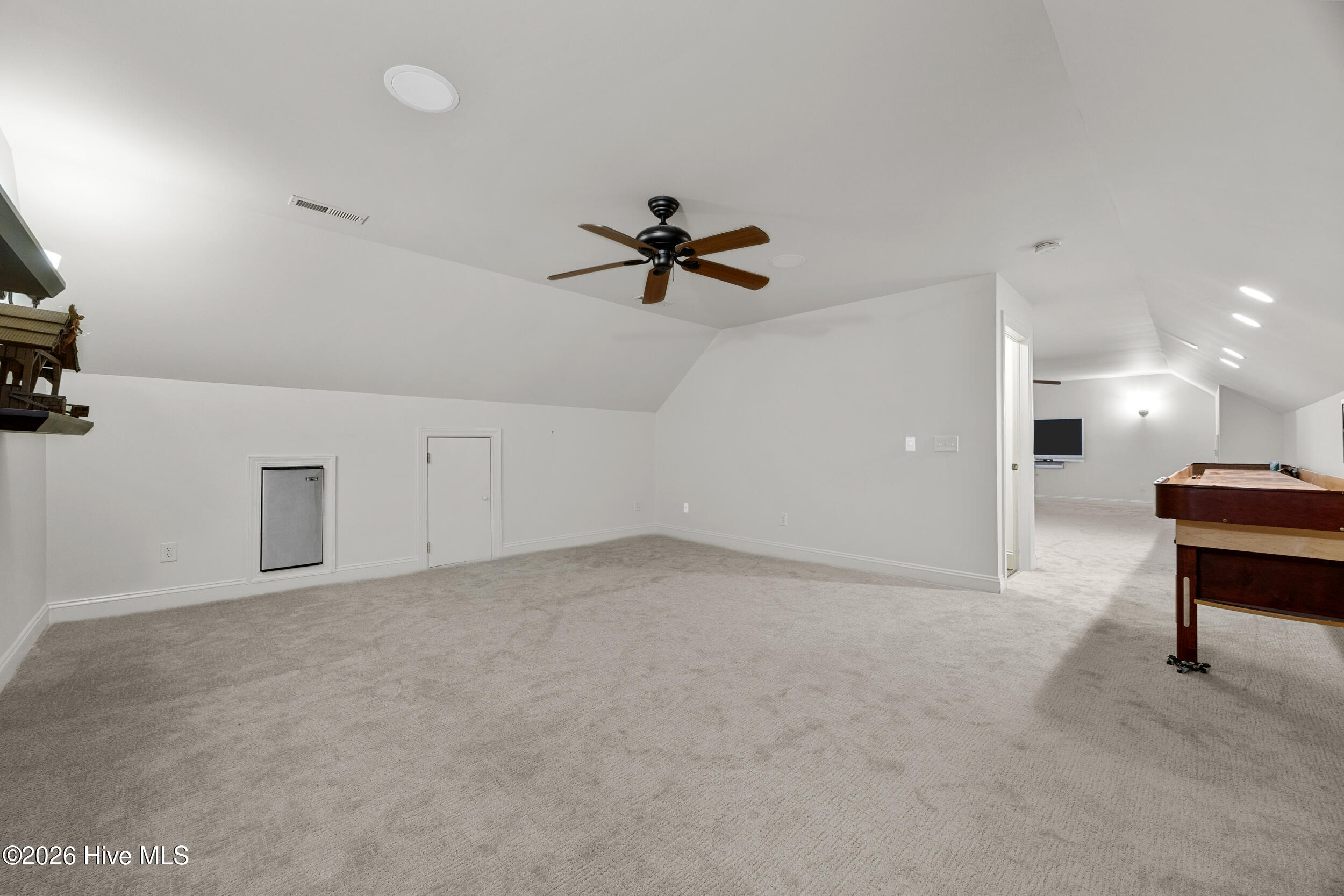 1180 Arboretum Drive
