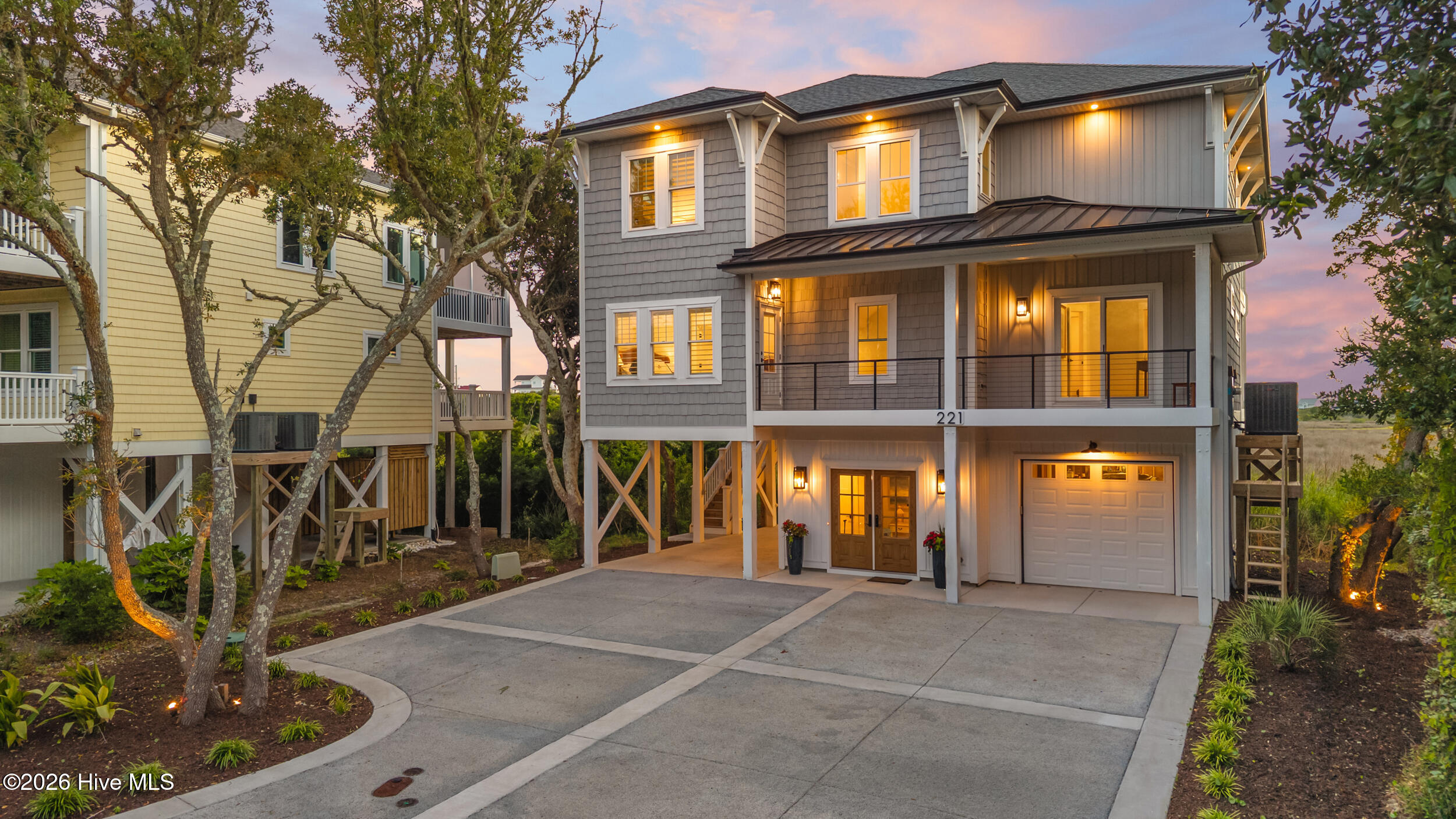 221 Porto Vista Drive