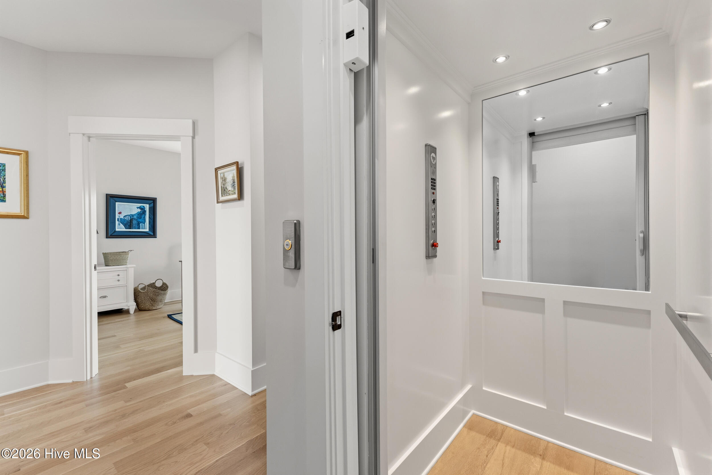221 Porto Vista Drive