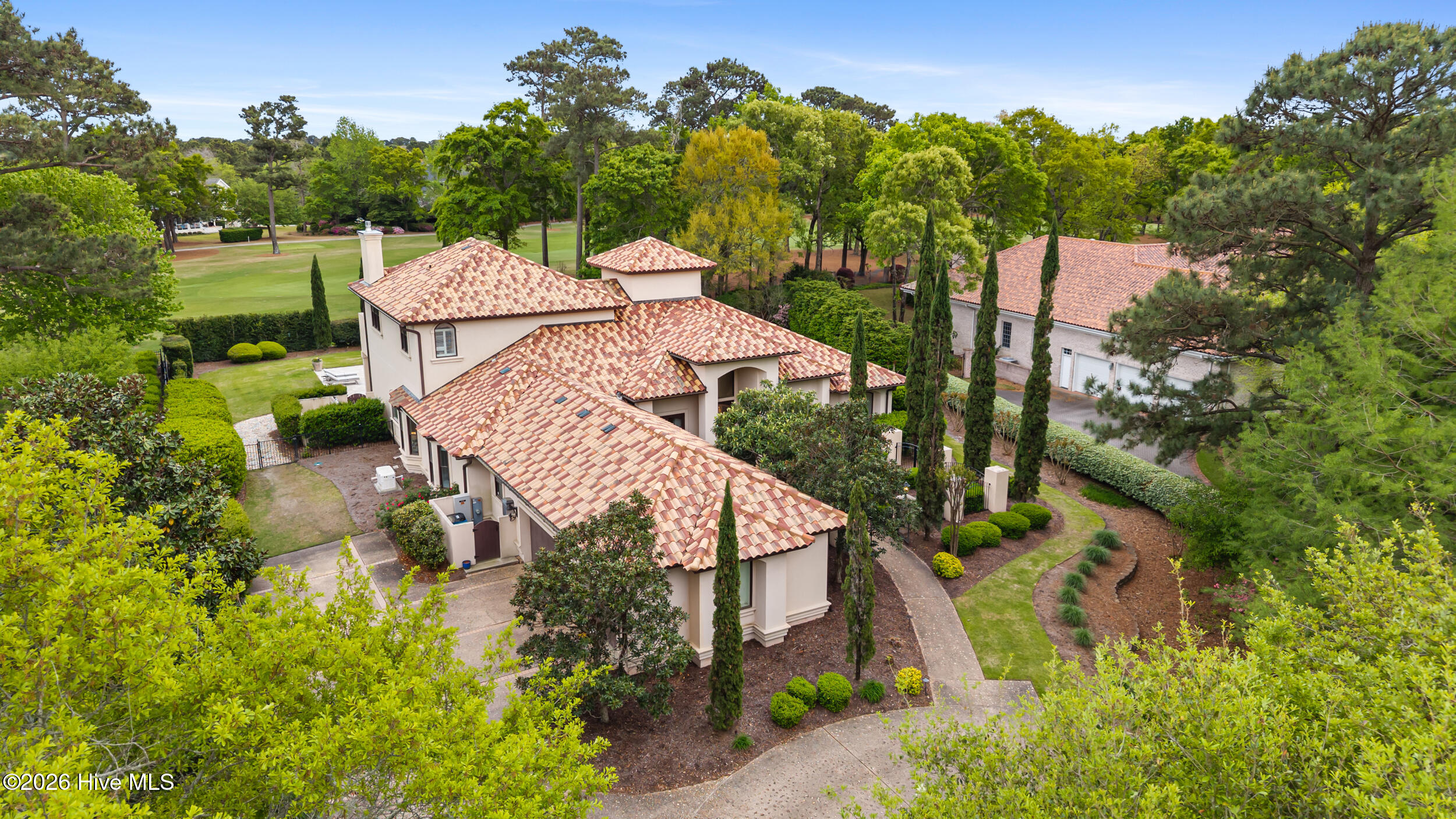 705 Planters Row