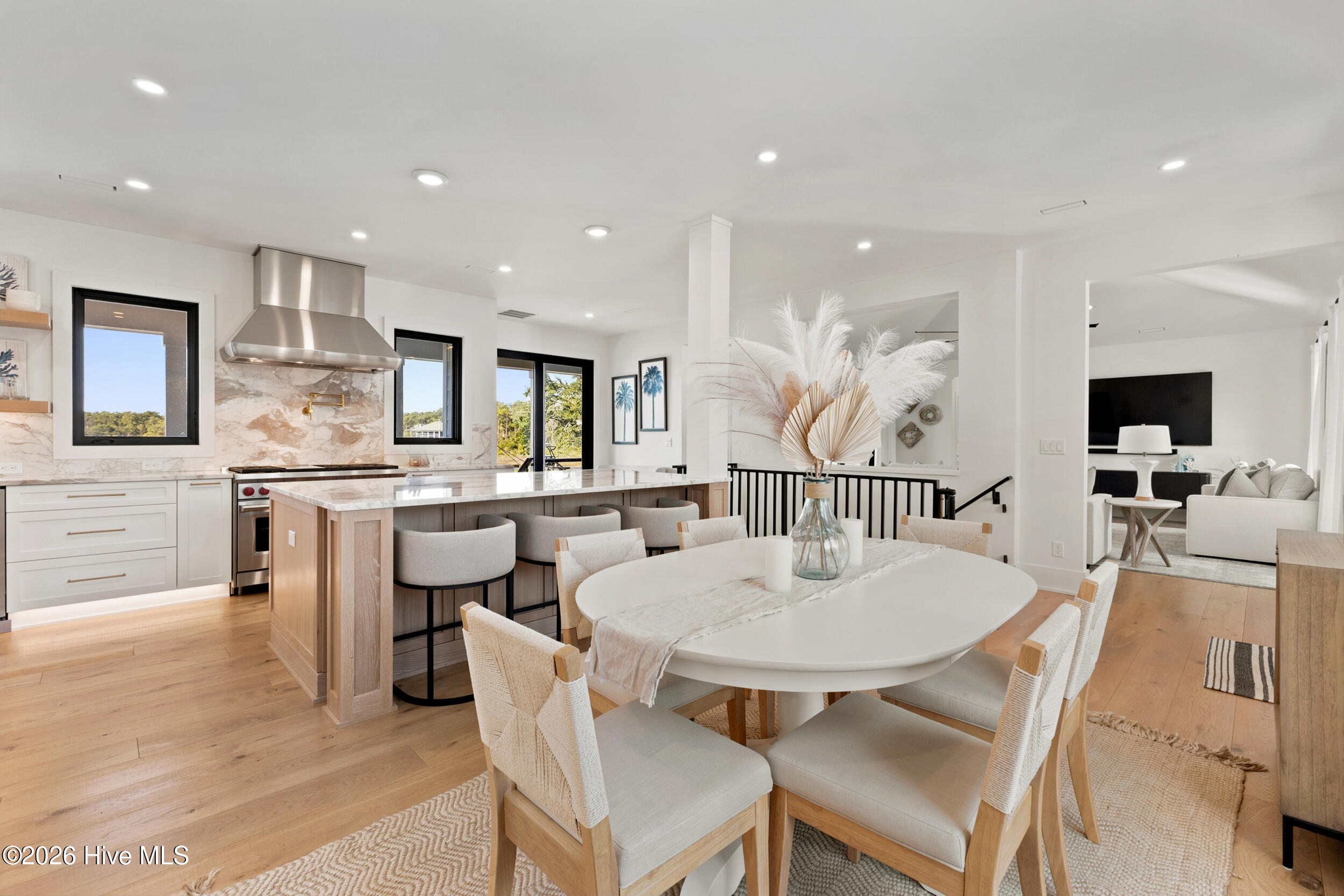 808 Inlet View Drive