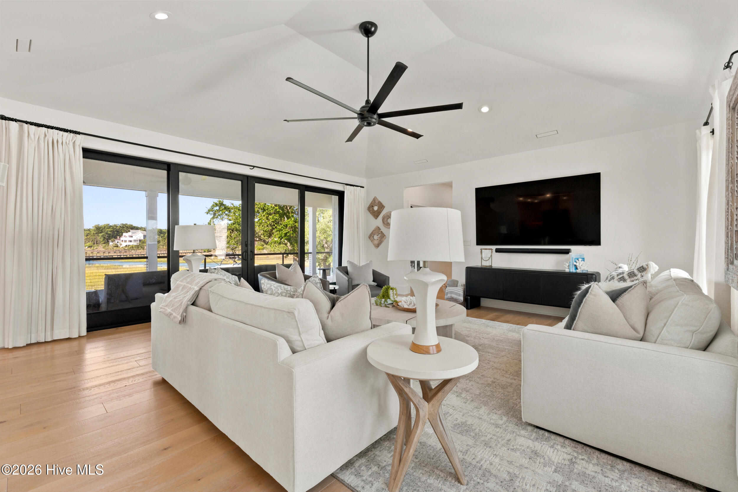 808 Inlet View Drive