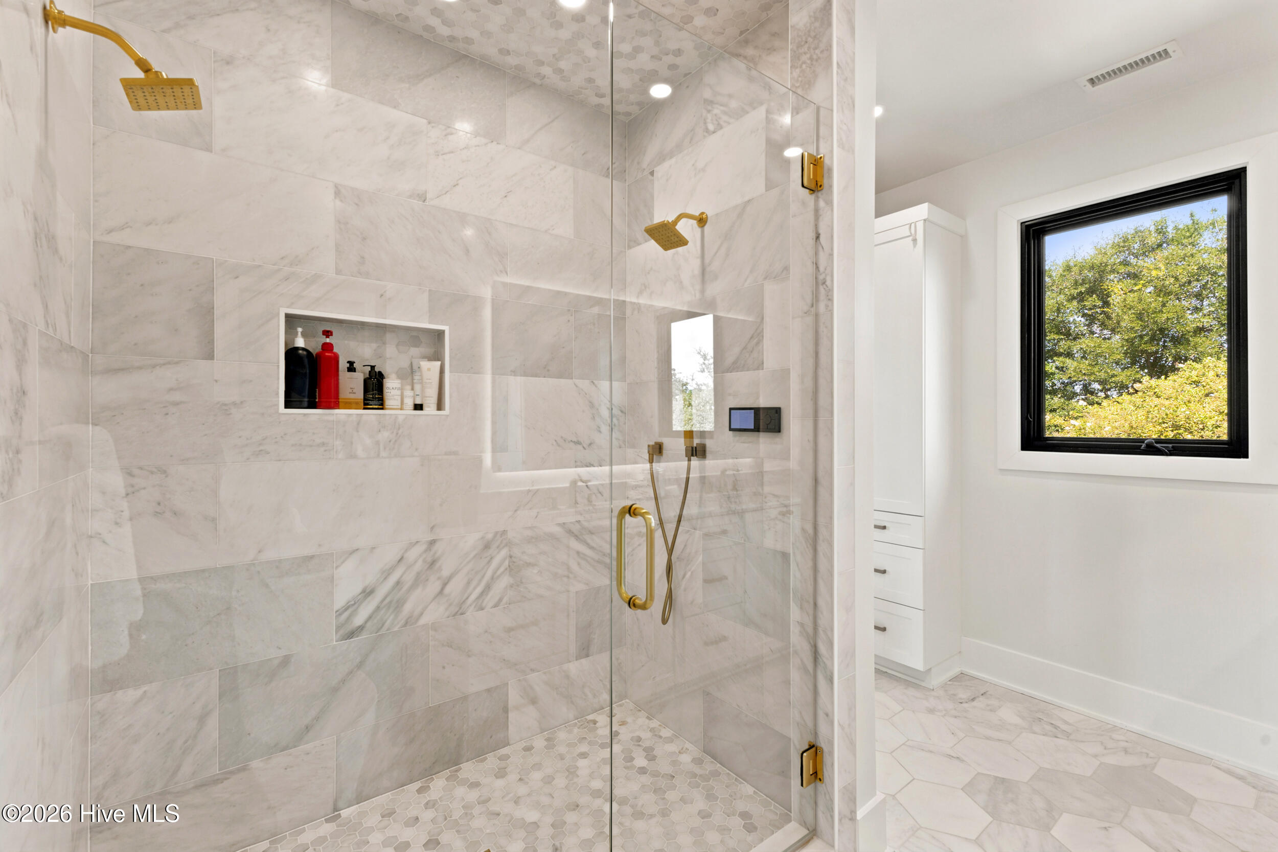 808 Inlet View Drive