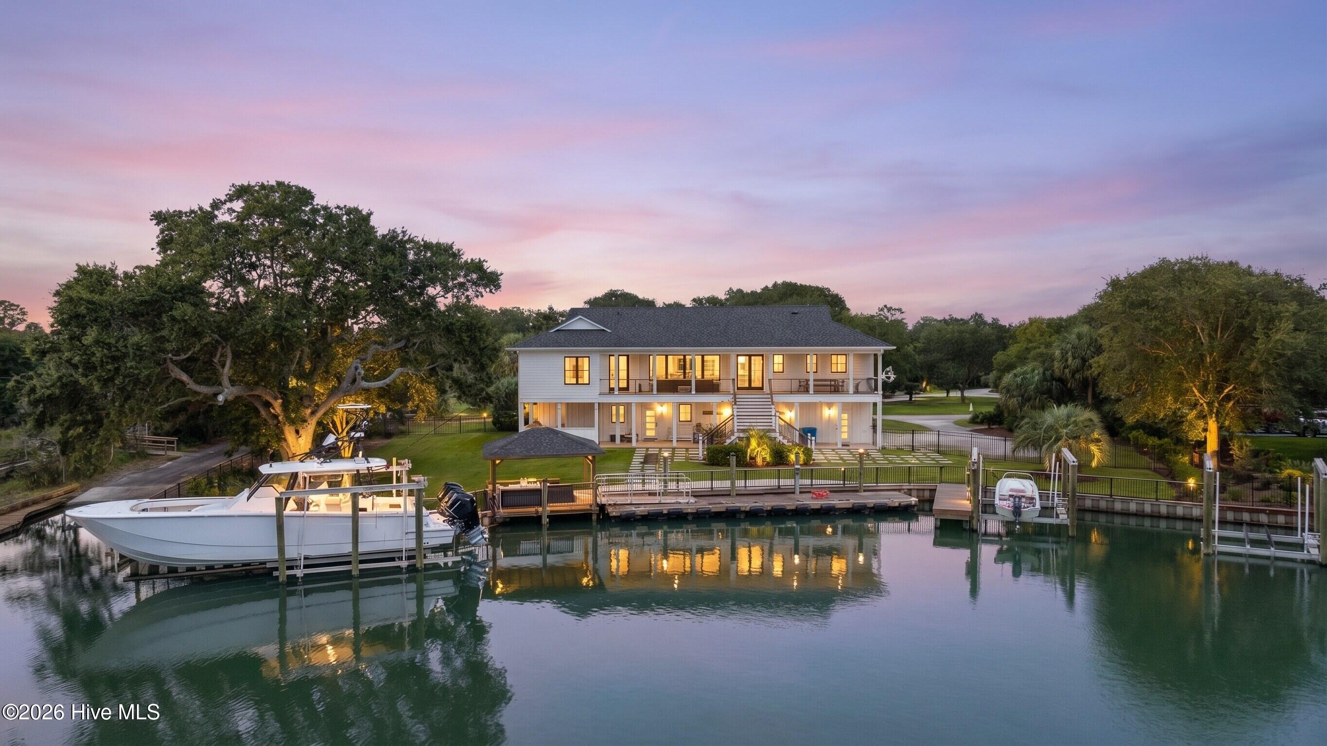 808 Inlet View Drive