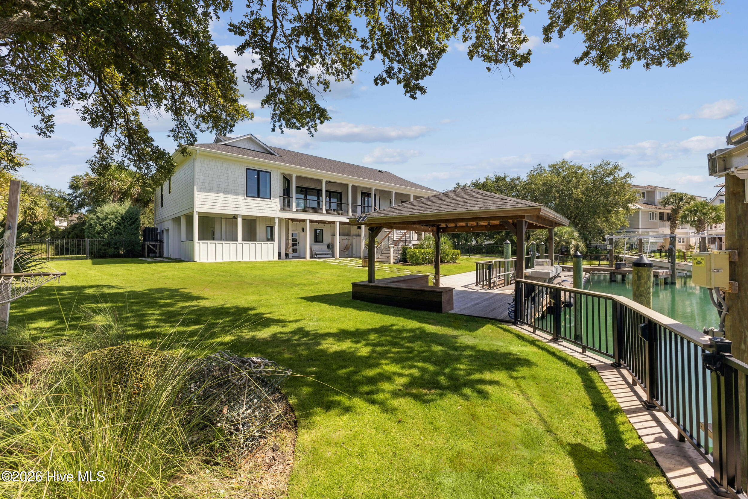 808 Inlet View Drive