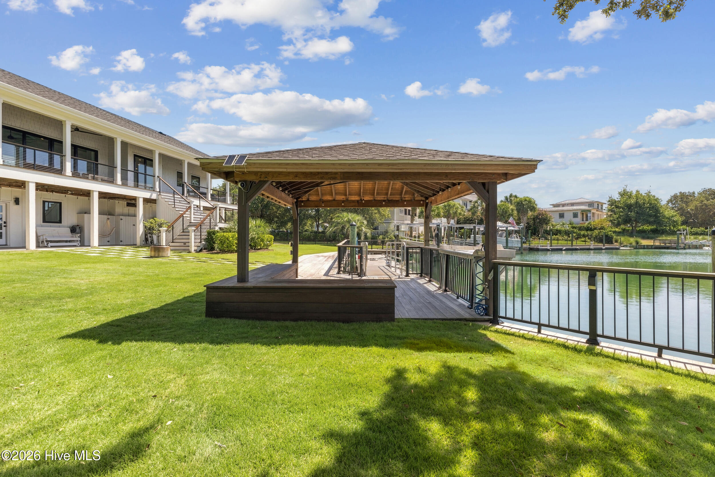 808 Inlet View Drive