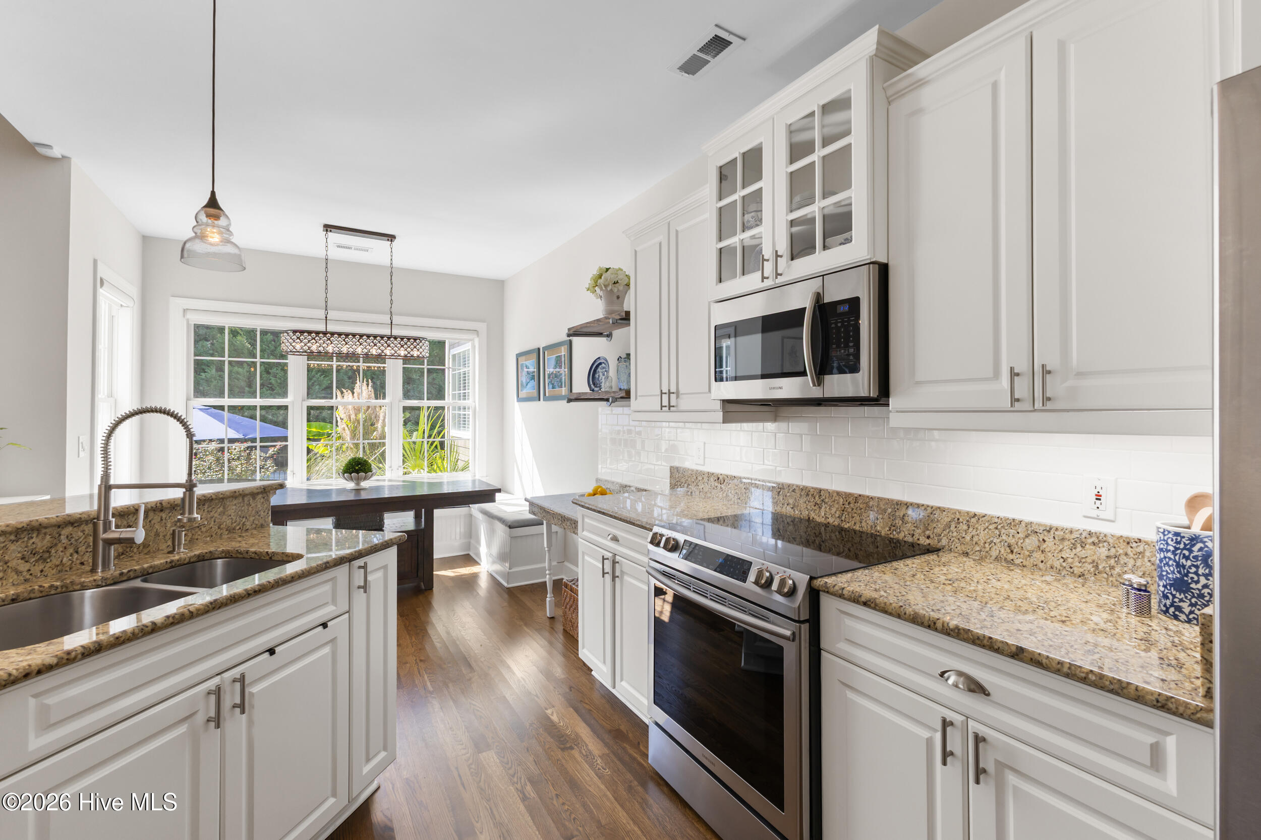 2822 Warlick Drive