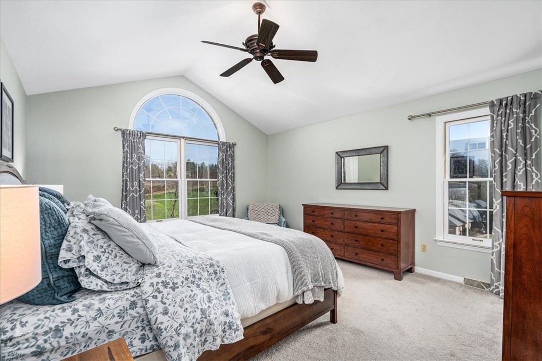 1602 White Oak Ct