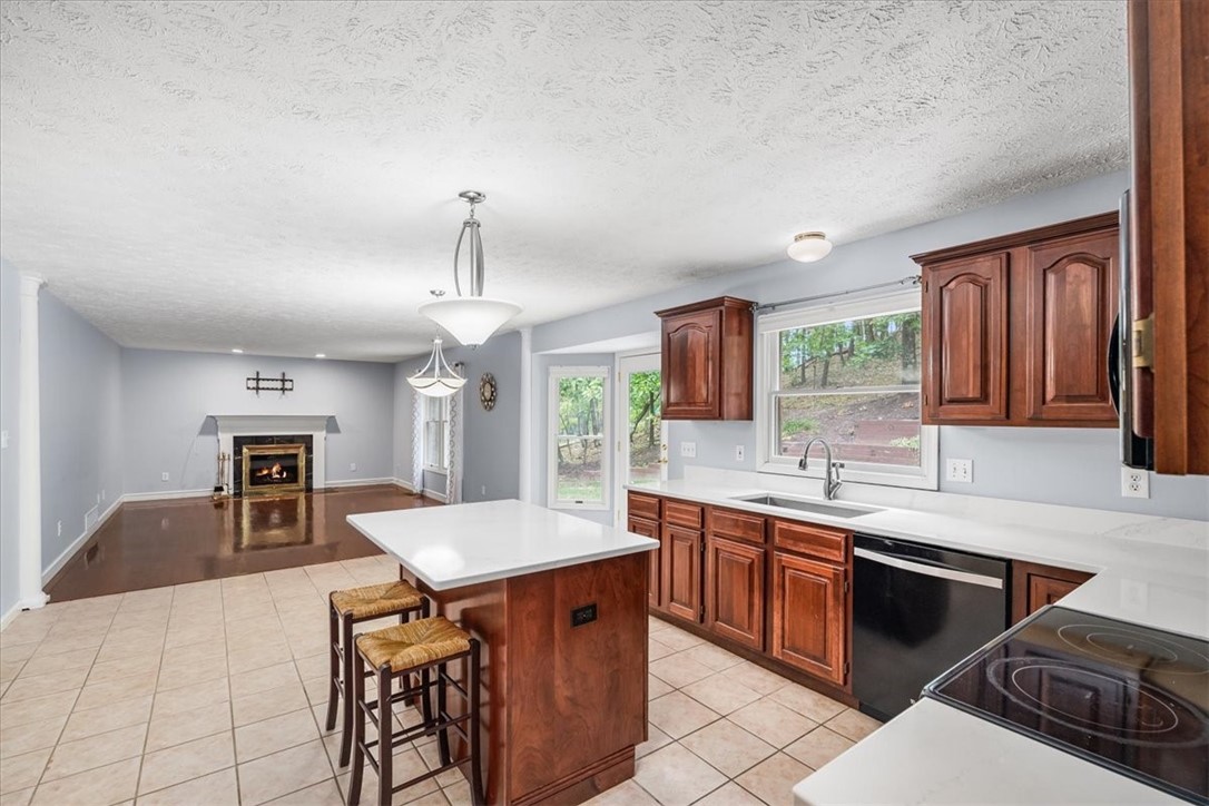 549 Plains Church Rd