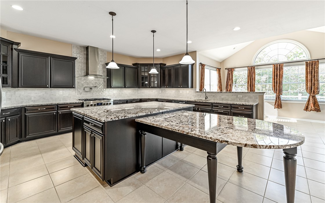 239 Pine Crest Ct