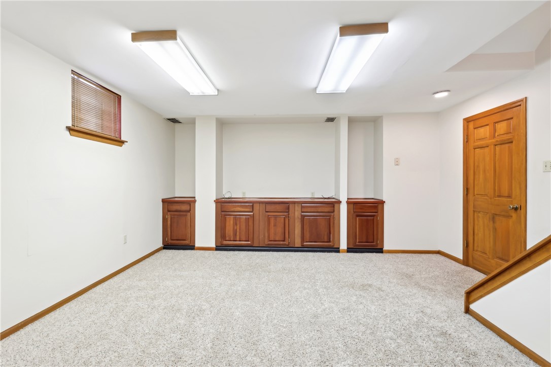 2502 Lindenwood Drive