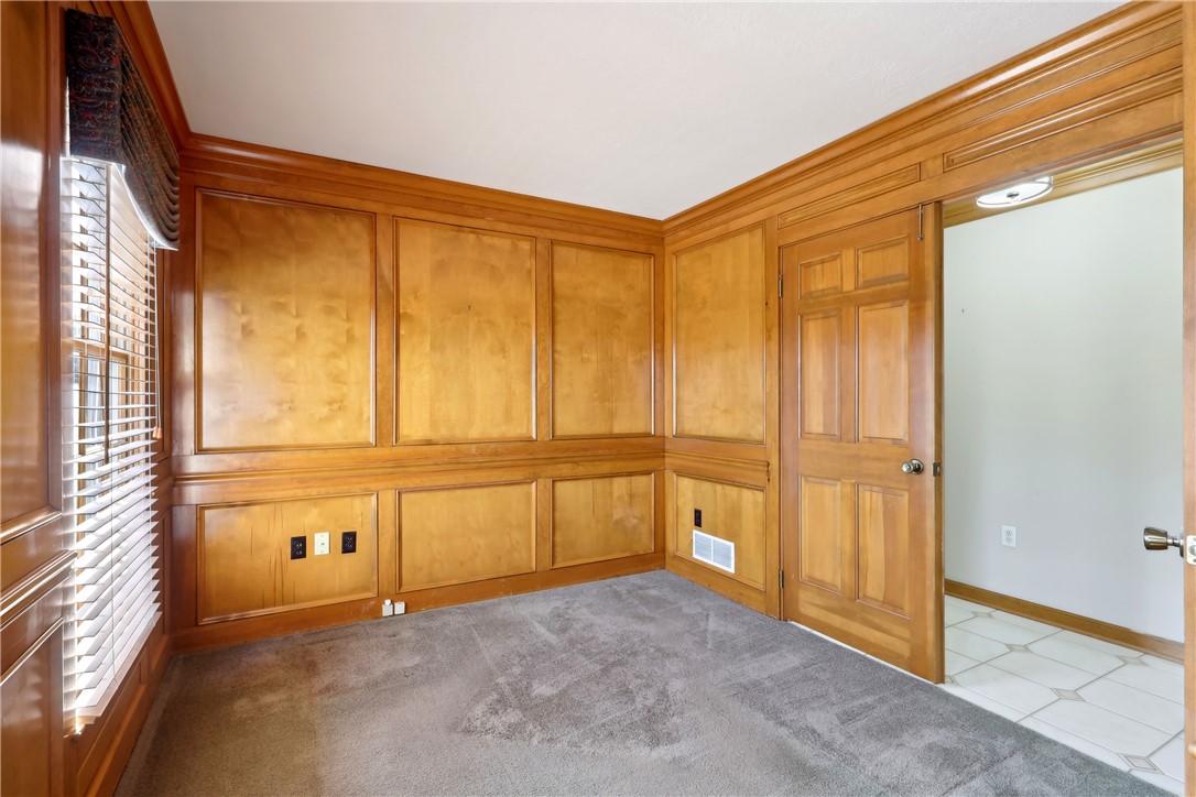 2502 Lindenwood Drive