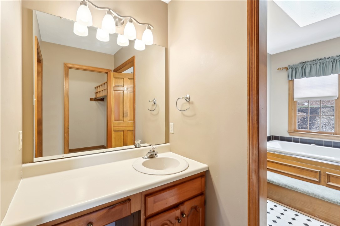 2502 Lindenwood Drive