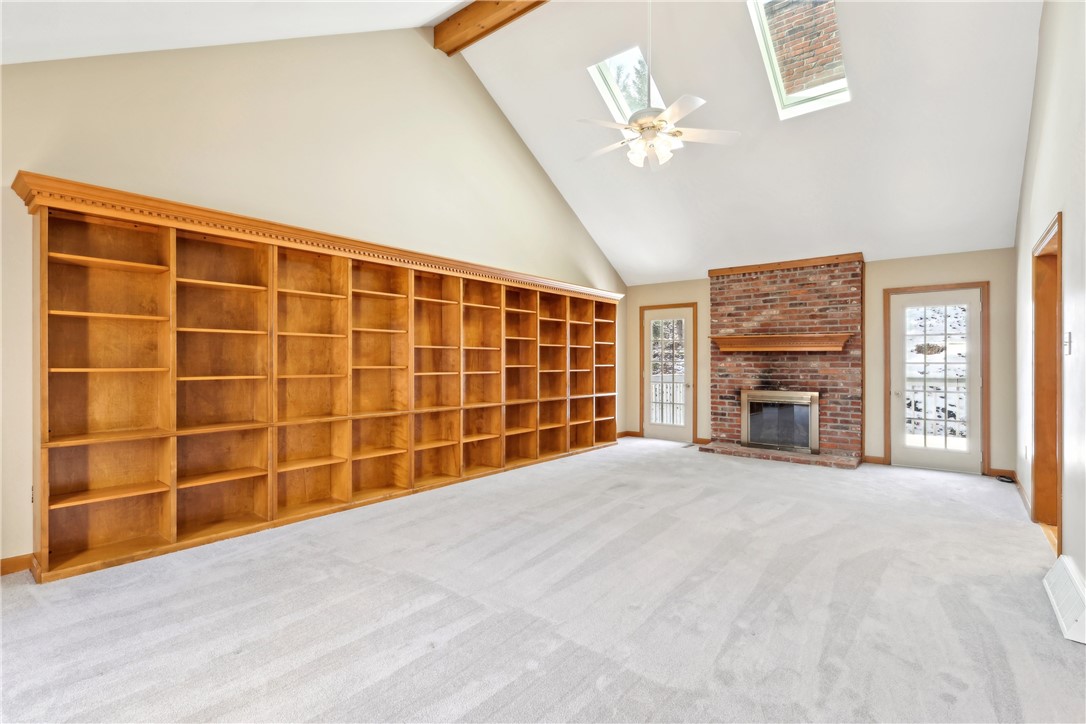 2502 Lindenwood Drive