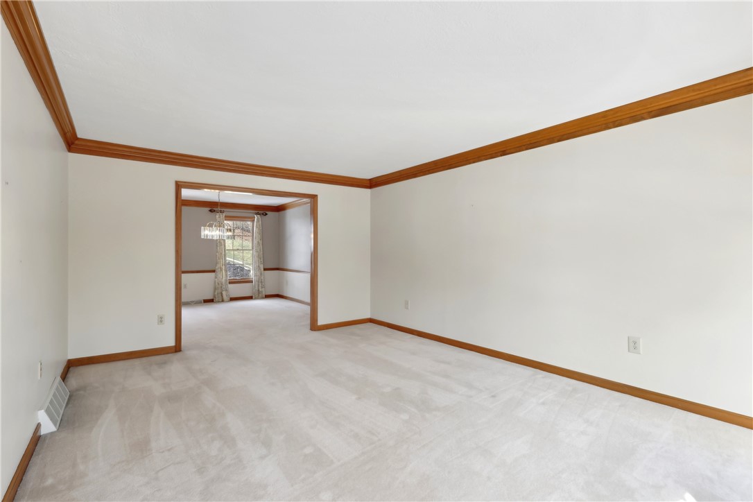 2502 Lindenwood Drive