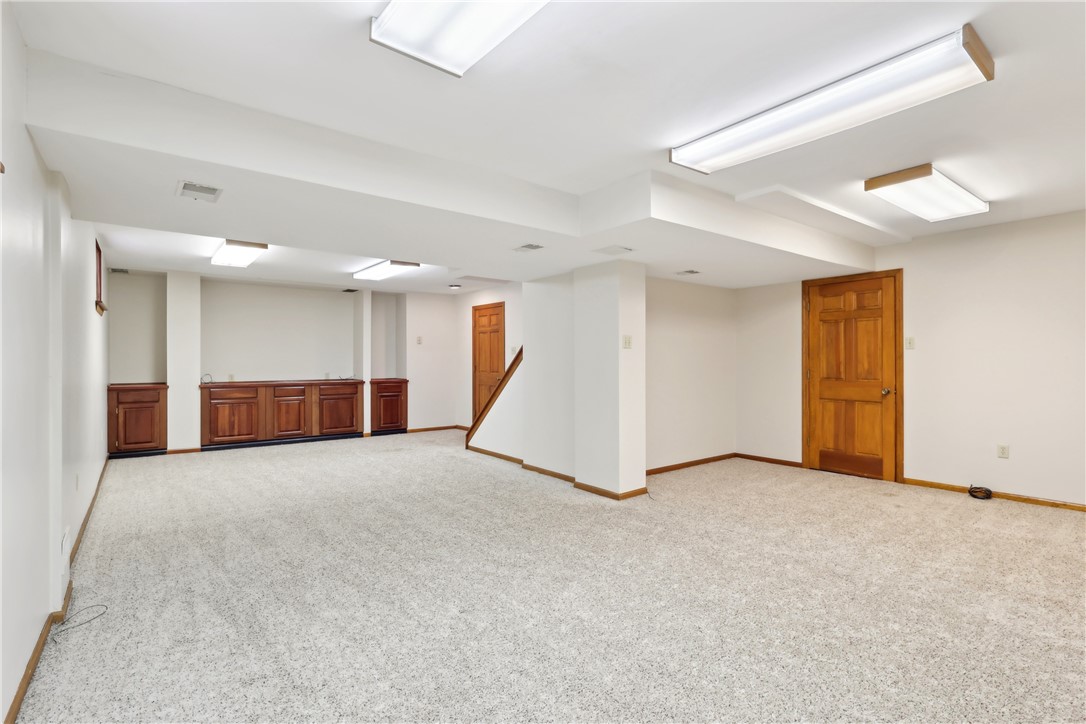 2502 Lindenwood Drive