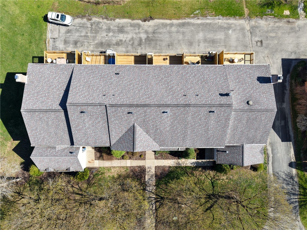 1812 Foxcroft Lane 905