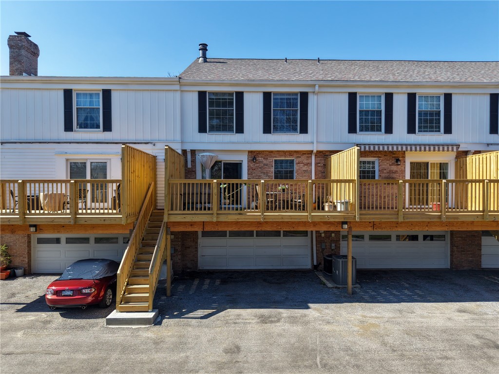 1812 Foxcroft Lane 905