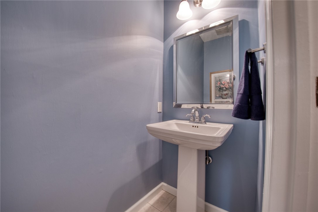 1812 Foxcroft Lane 905