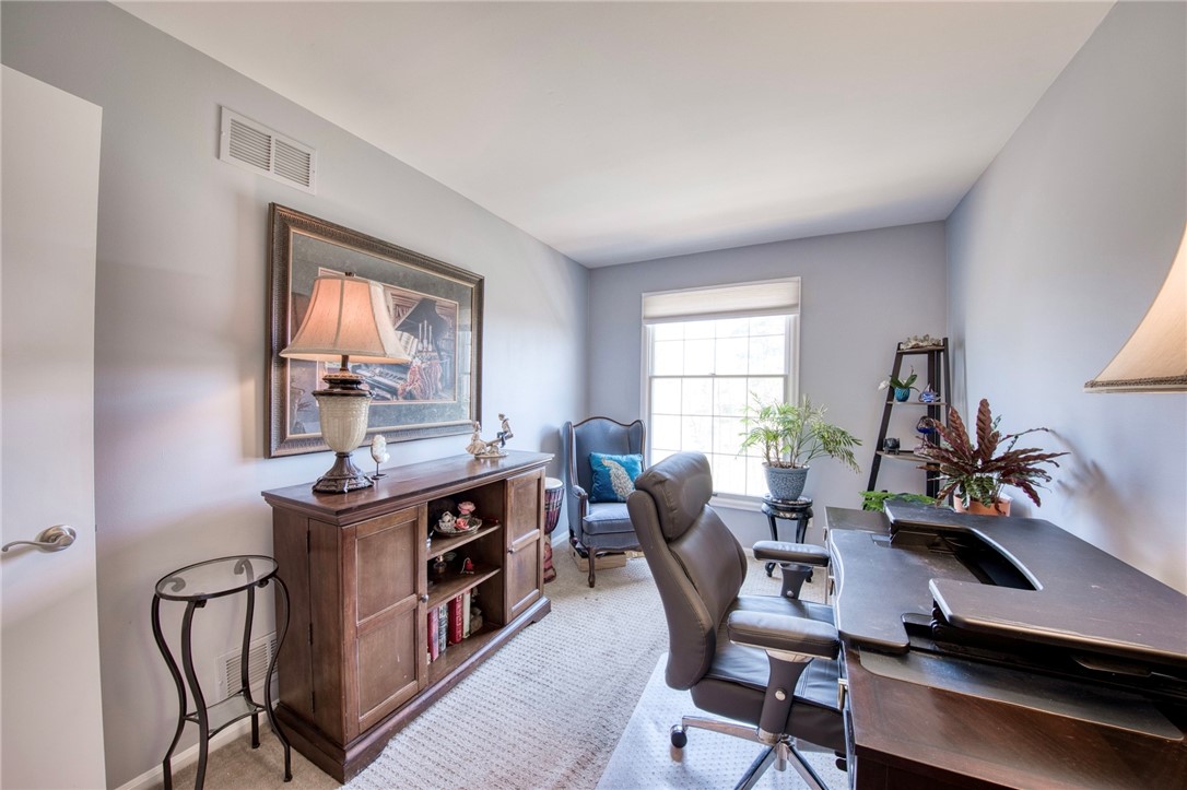 1812 Foxcroft Lane 905